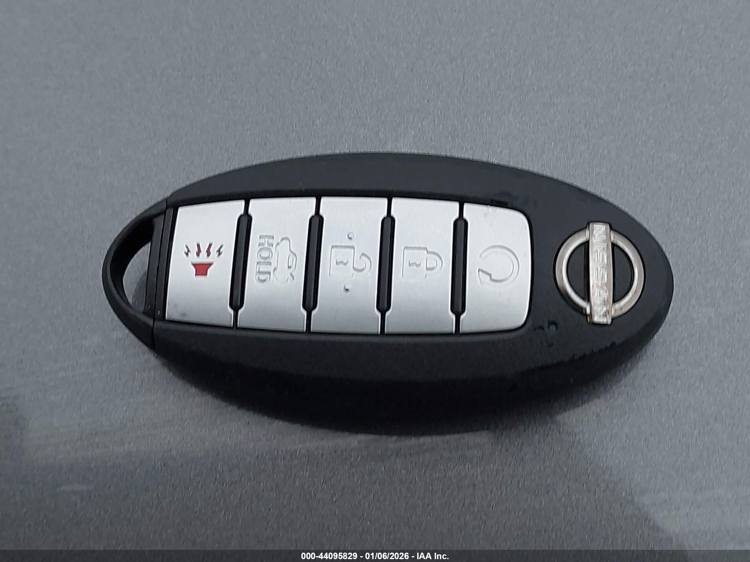 NISSAN ALTIMA image 11