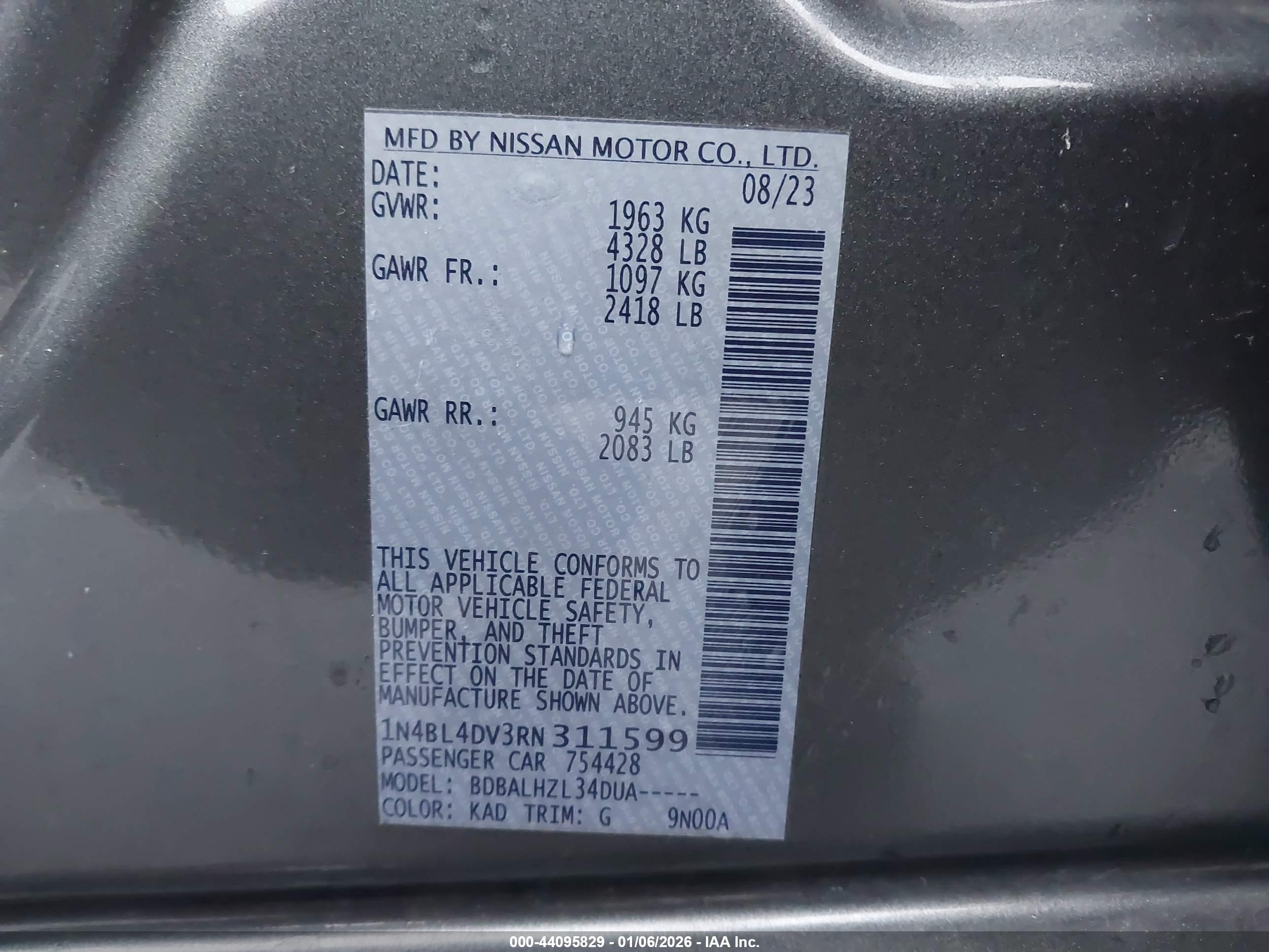 NISSAN ALTIMA image 9