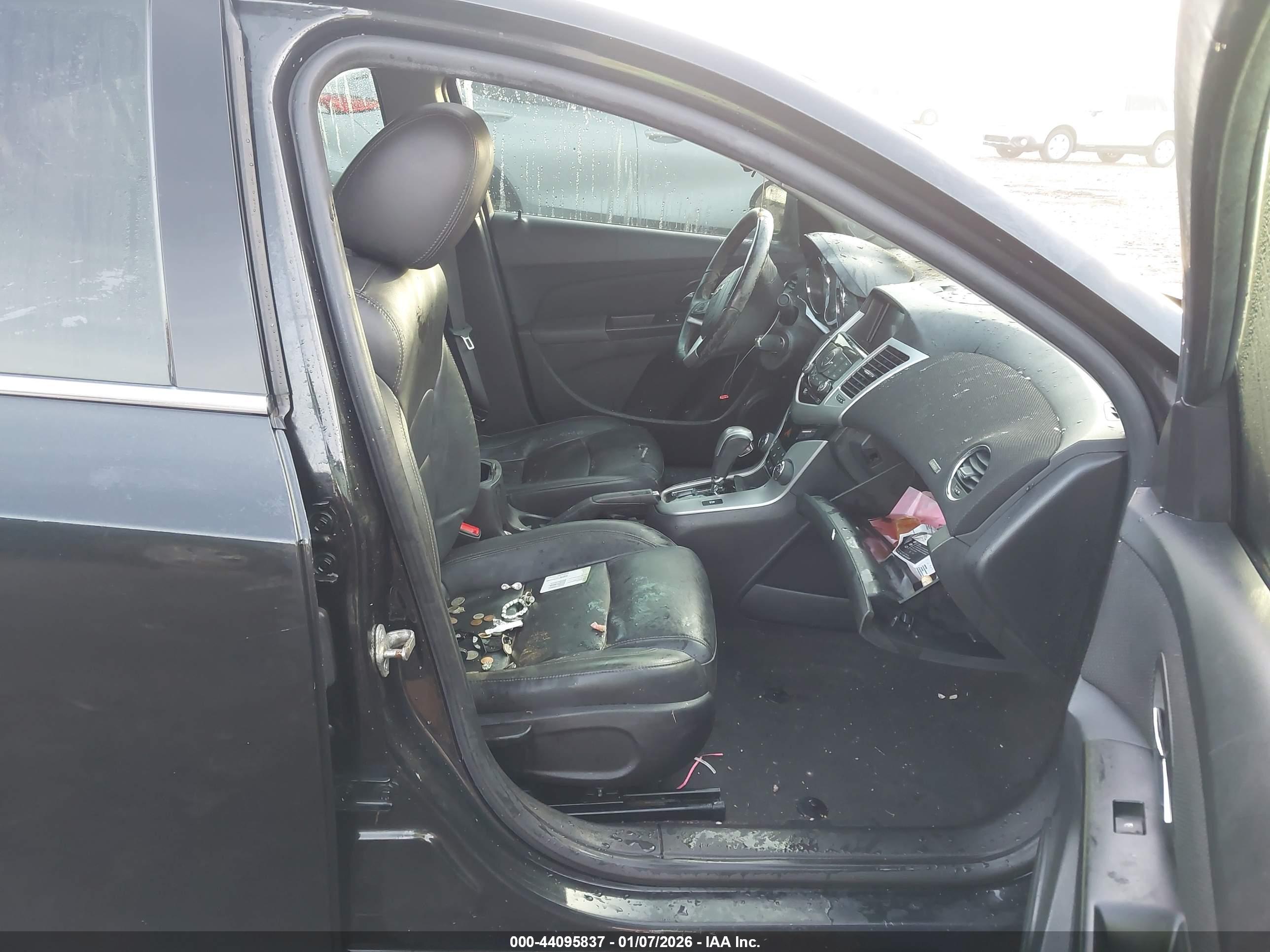 CHEVROLET CRUZE image 5
