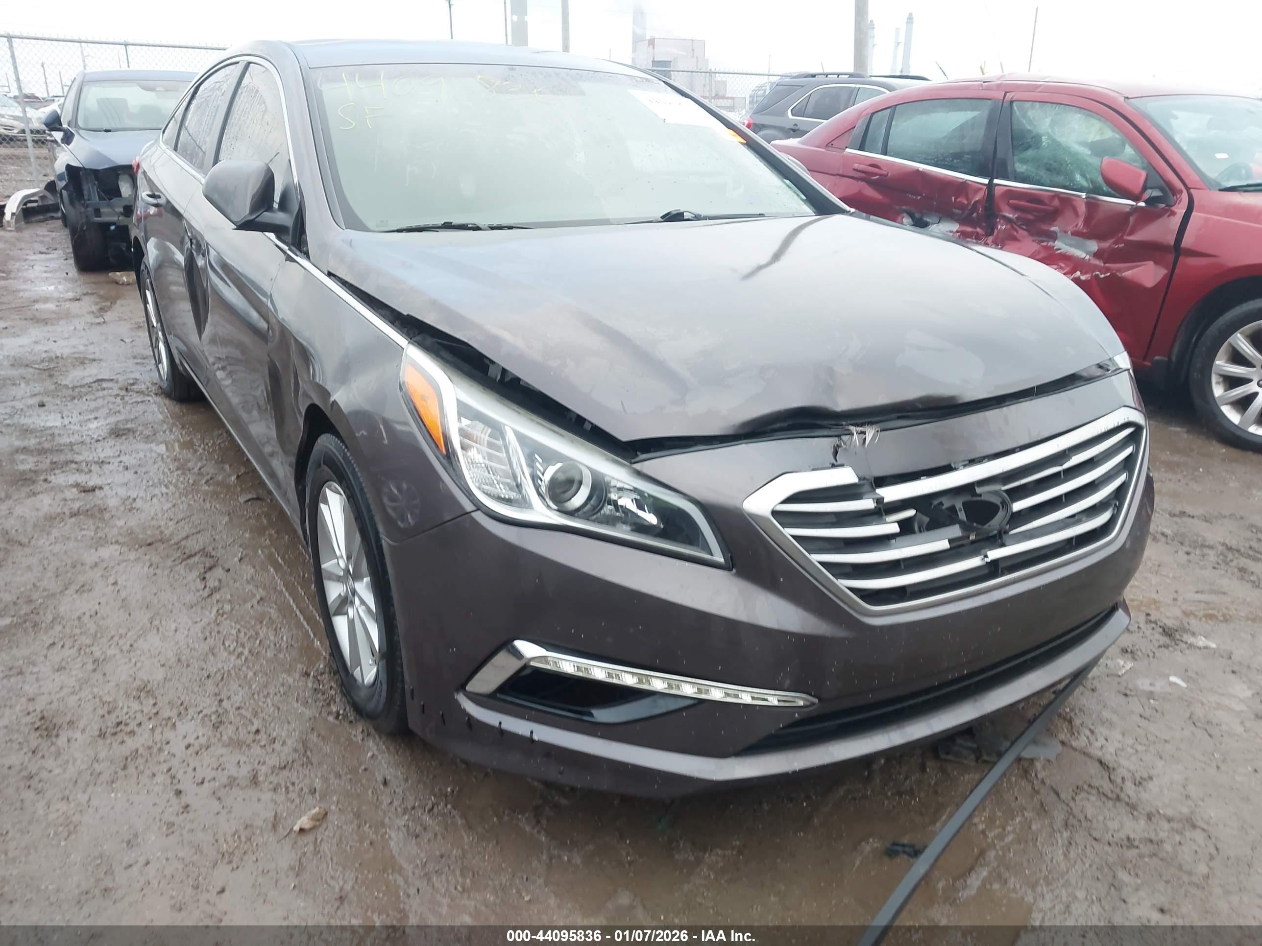 HYUNDAI SONATA image 6