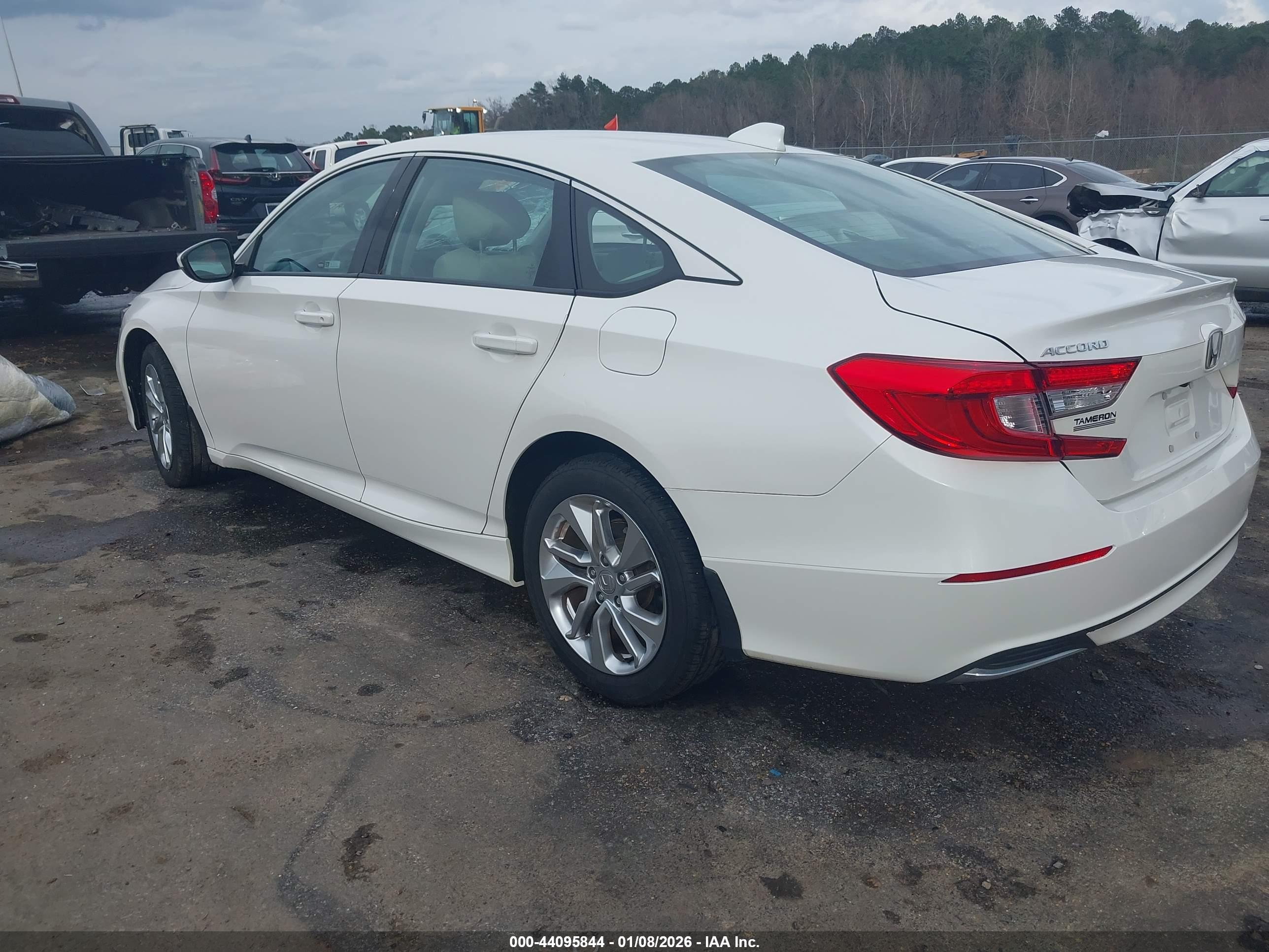 HONDA ACCORD image 3