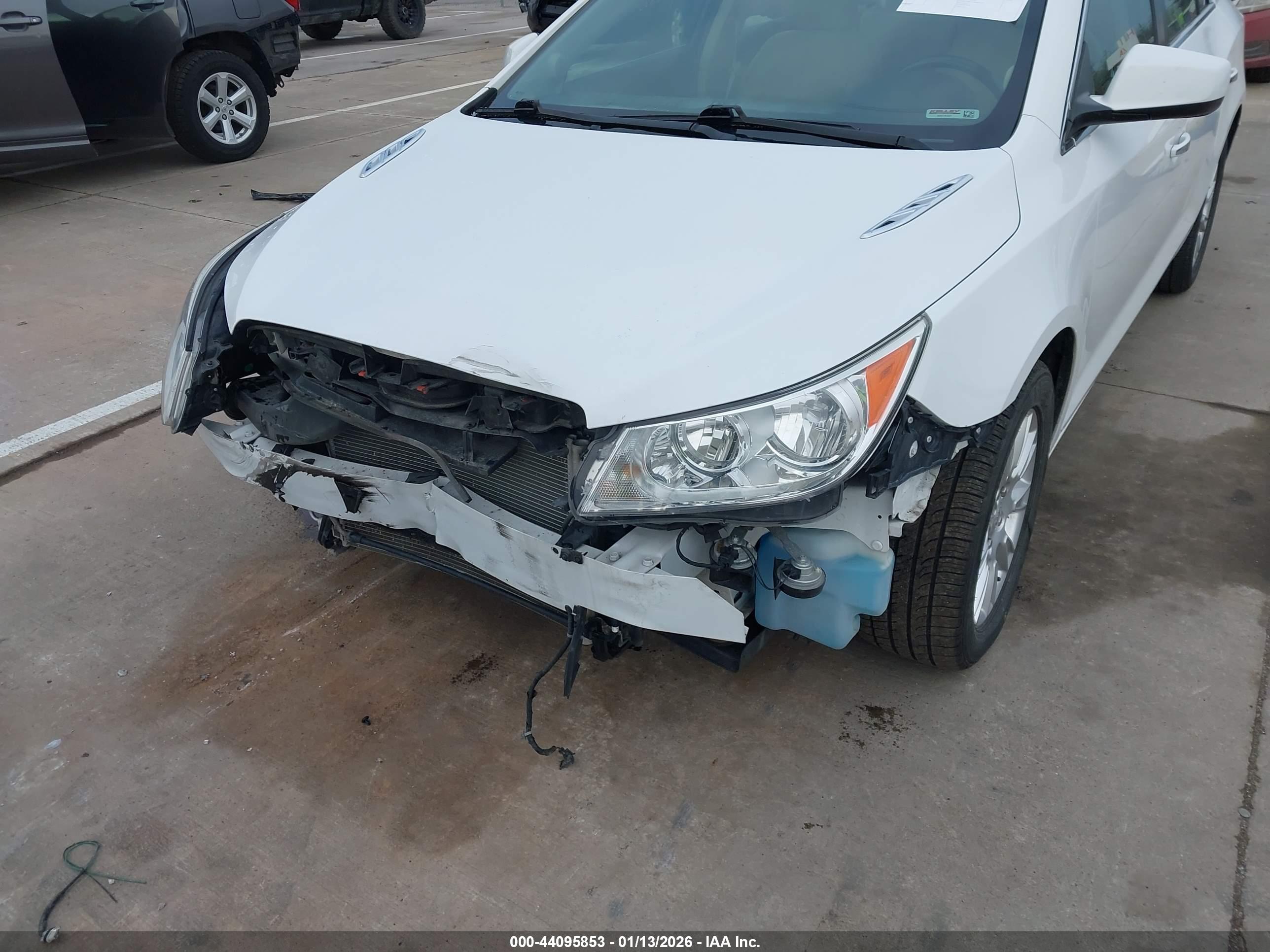 BUICK LACROSSE image 6
