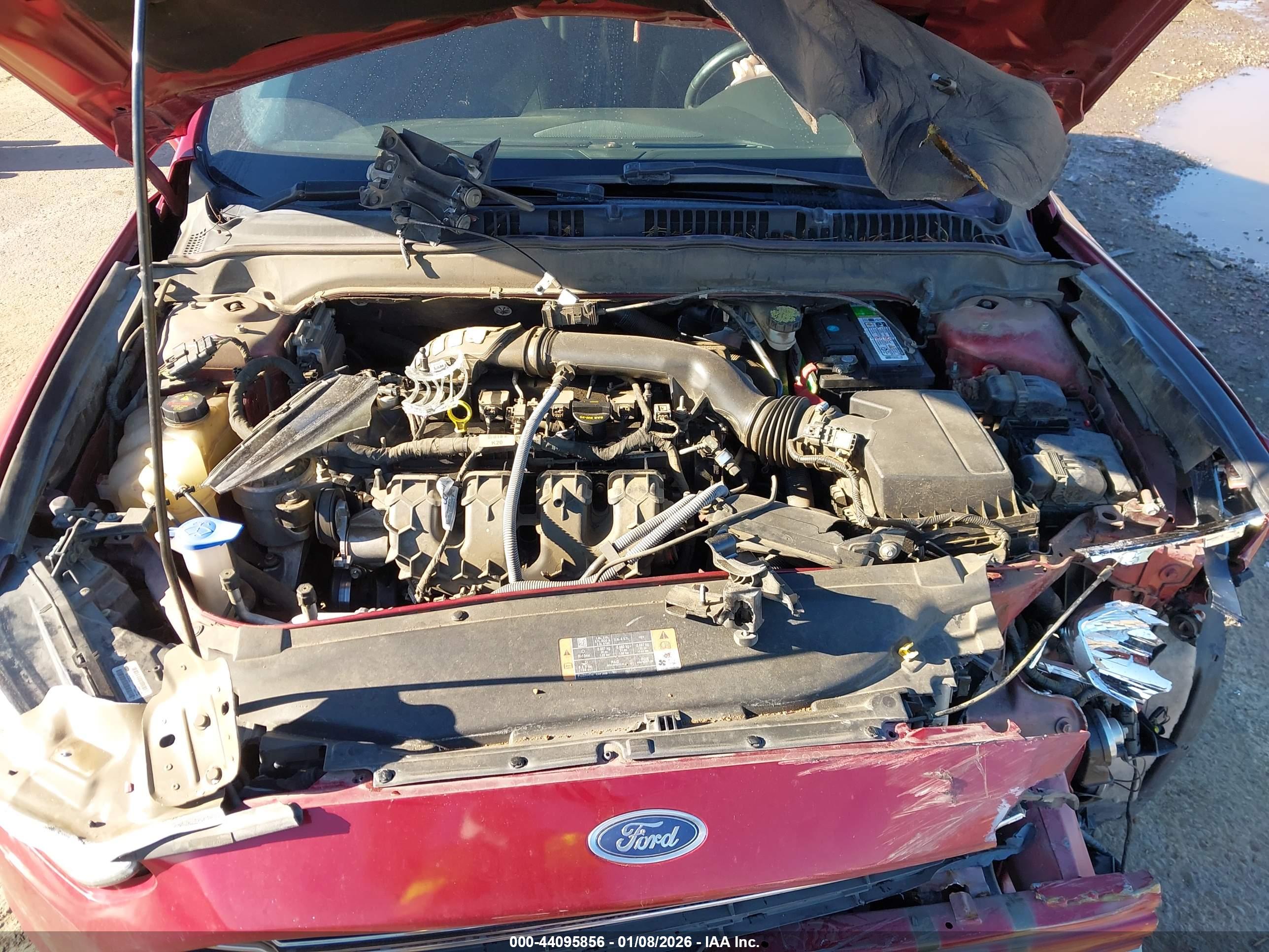 FORD FUSION image 10