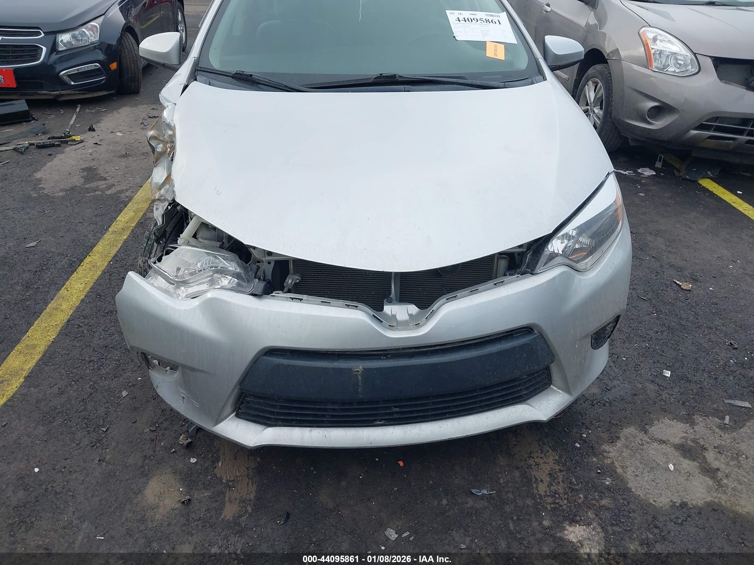 TOYOTA COROLLA image 6