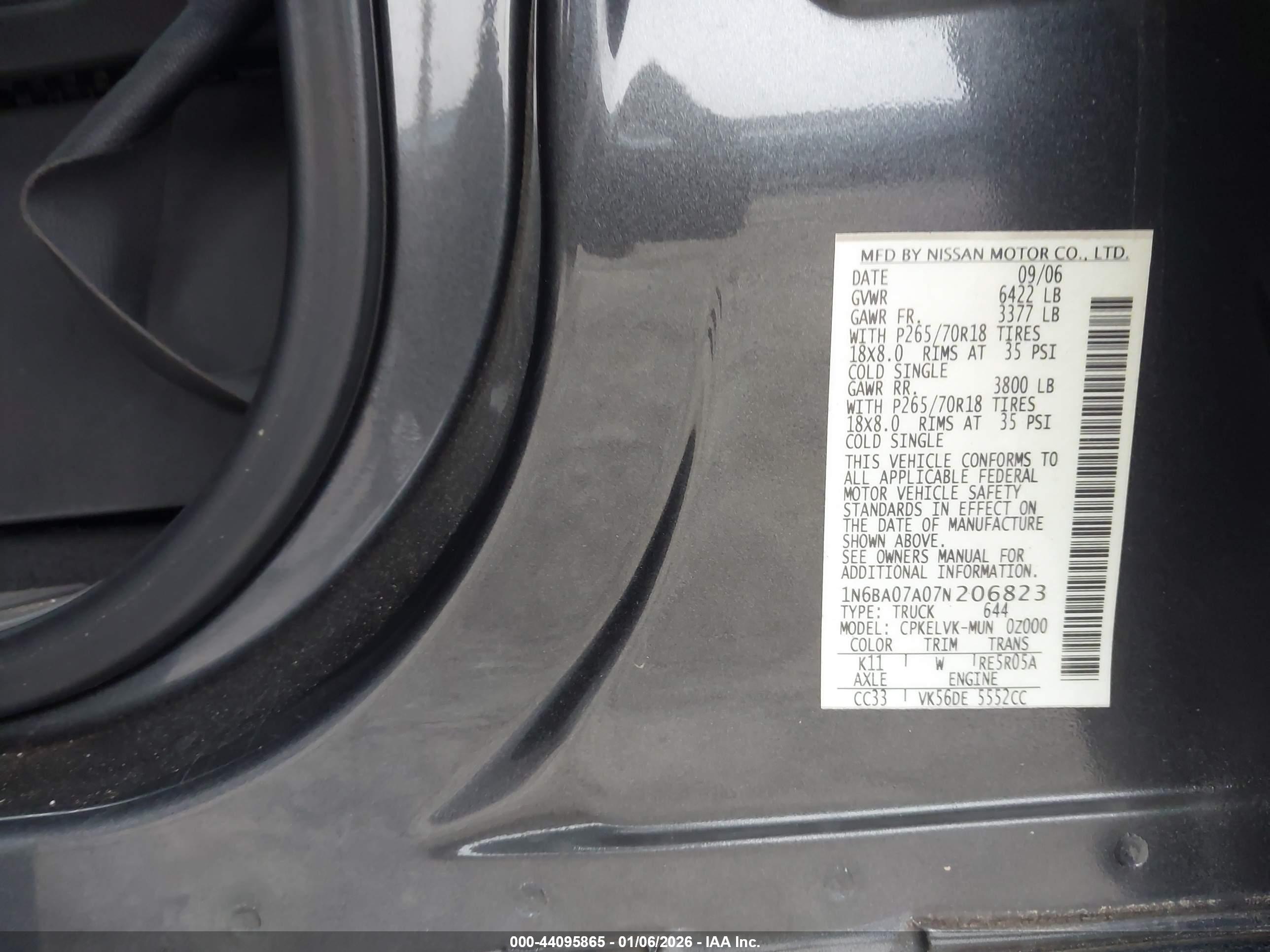 NISSAN TITAN image 9