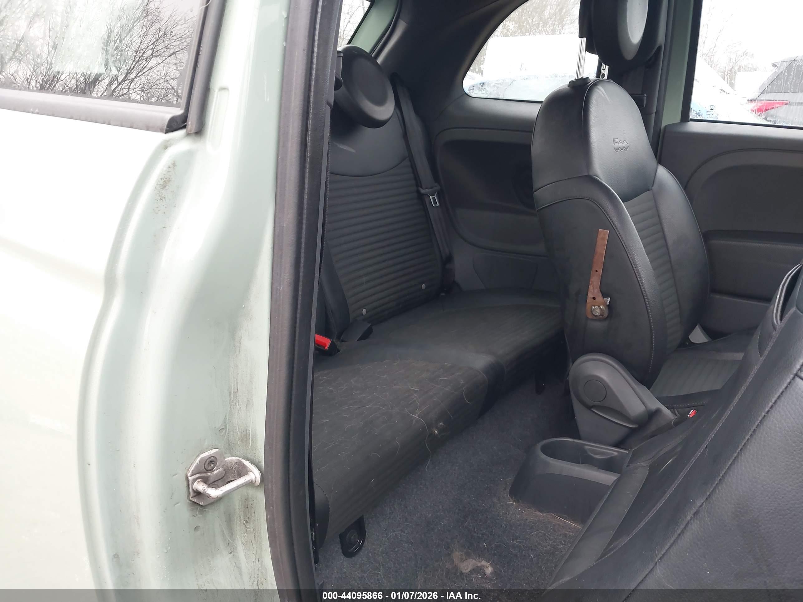 FIAT 500 image 8