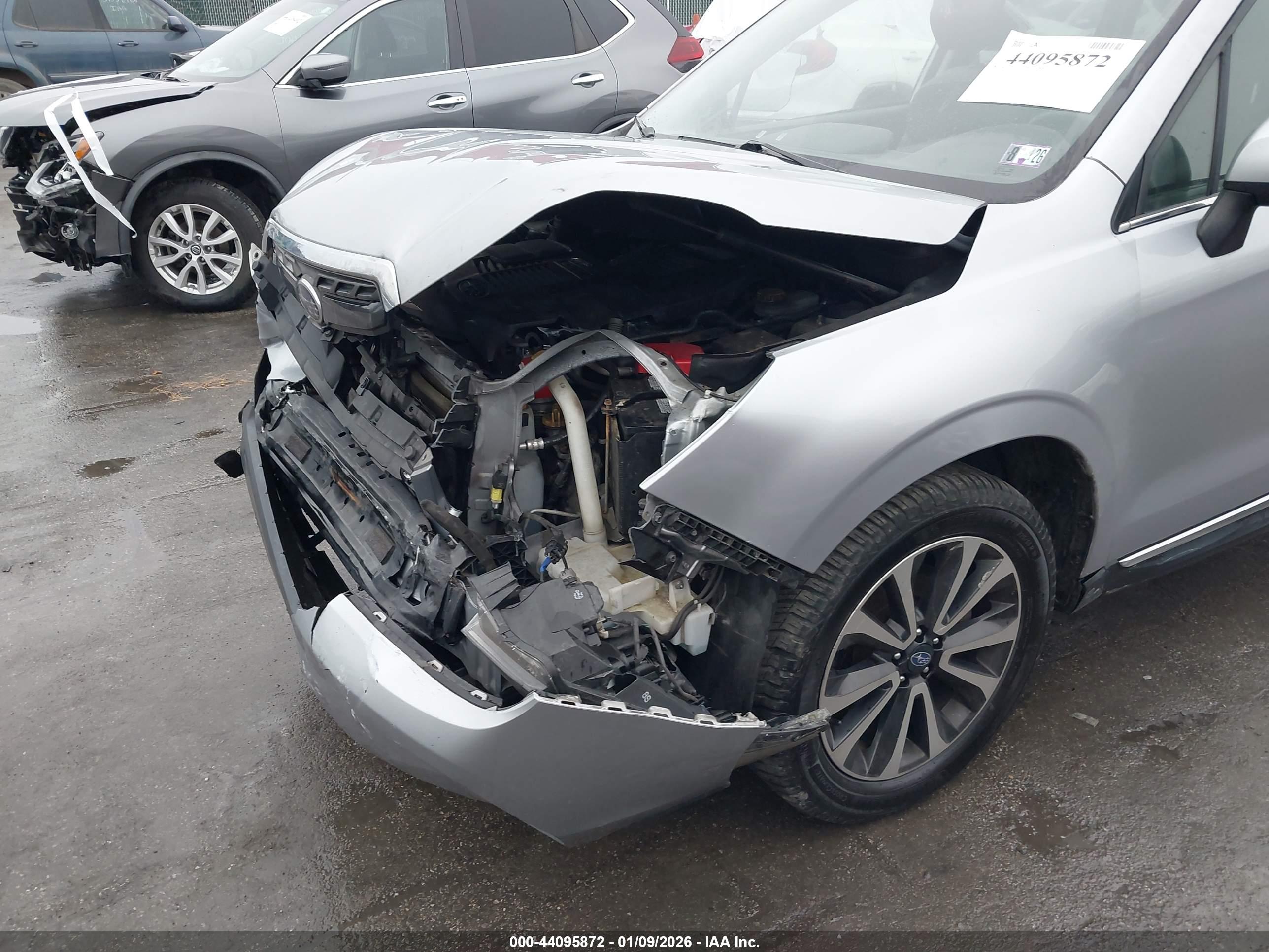 SUBARU FORESTER image 6
