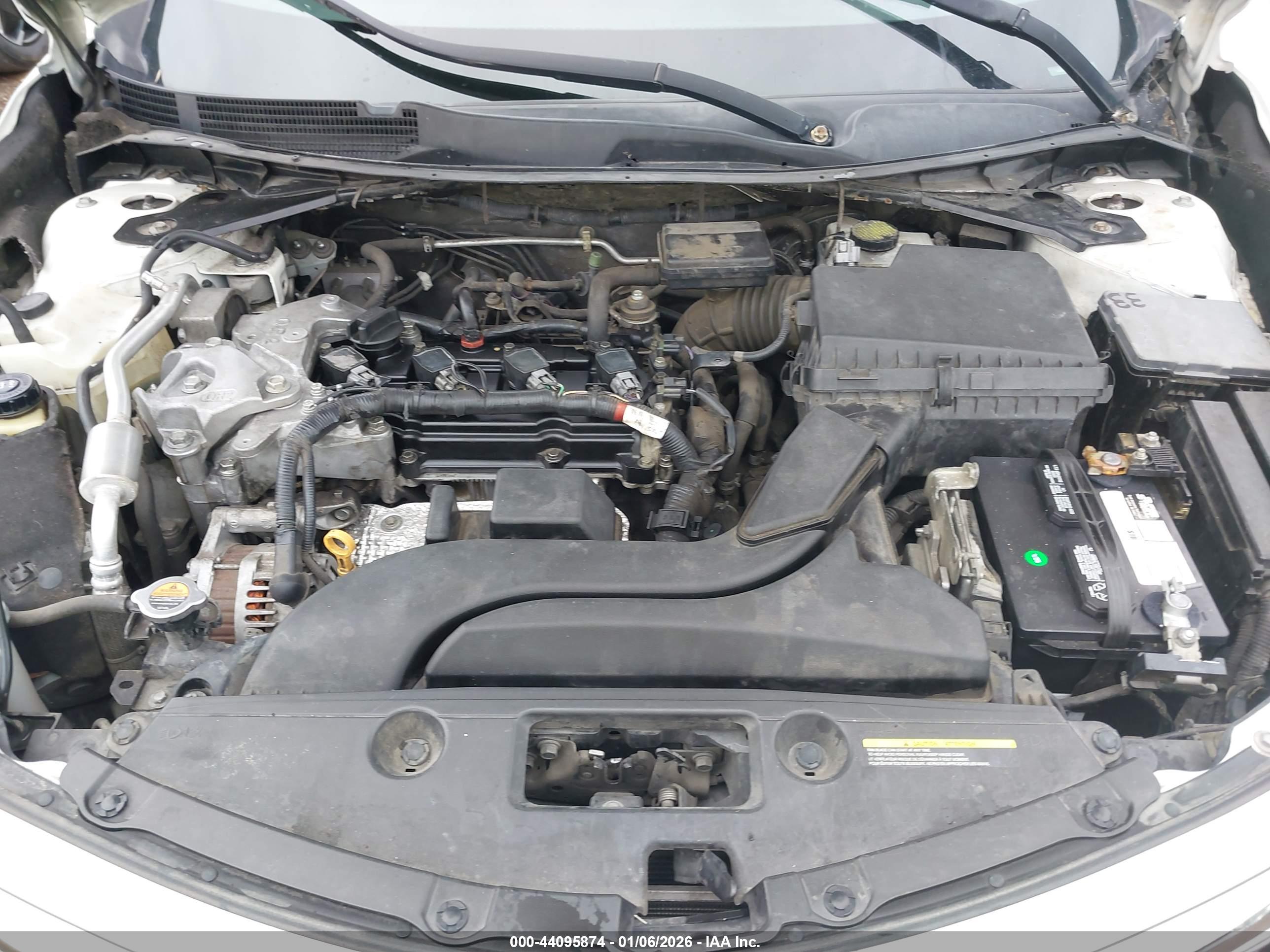 NISSAN ALTIMA image 10