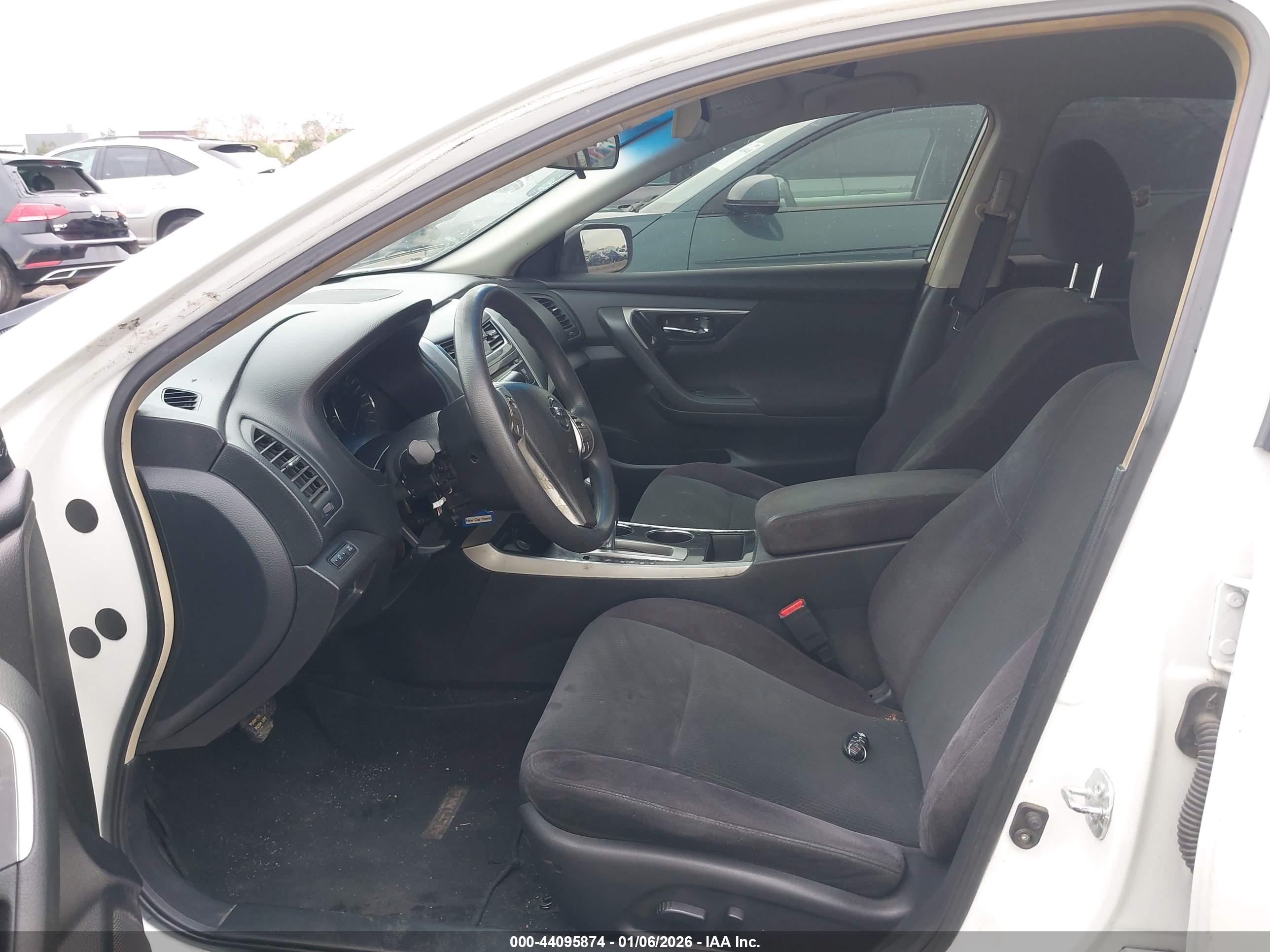 NISSAN ALTIMA image 5