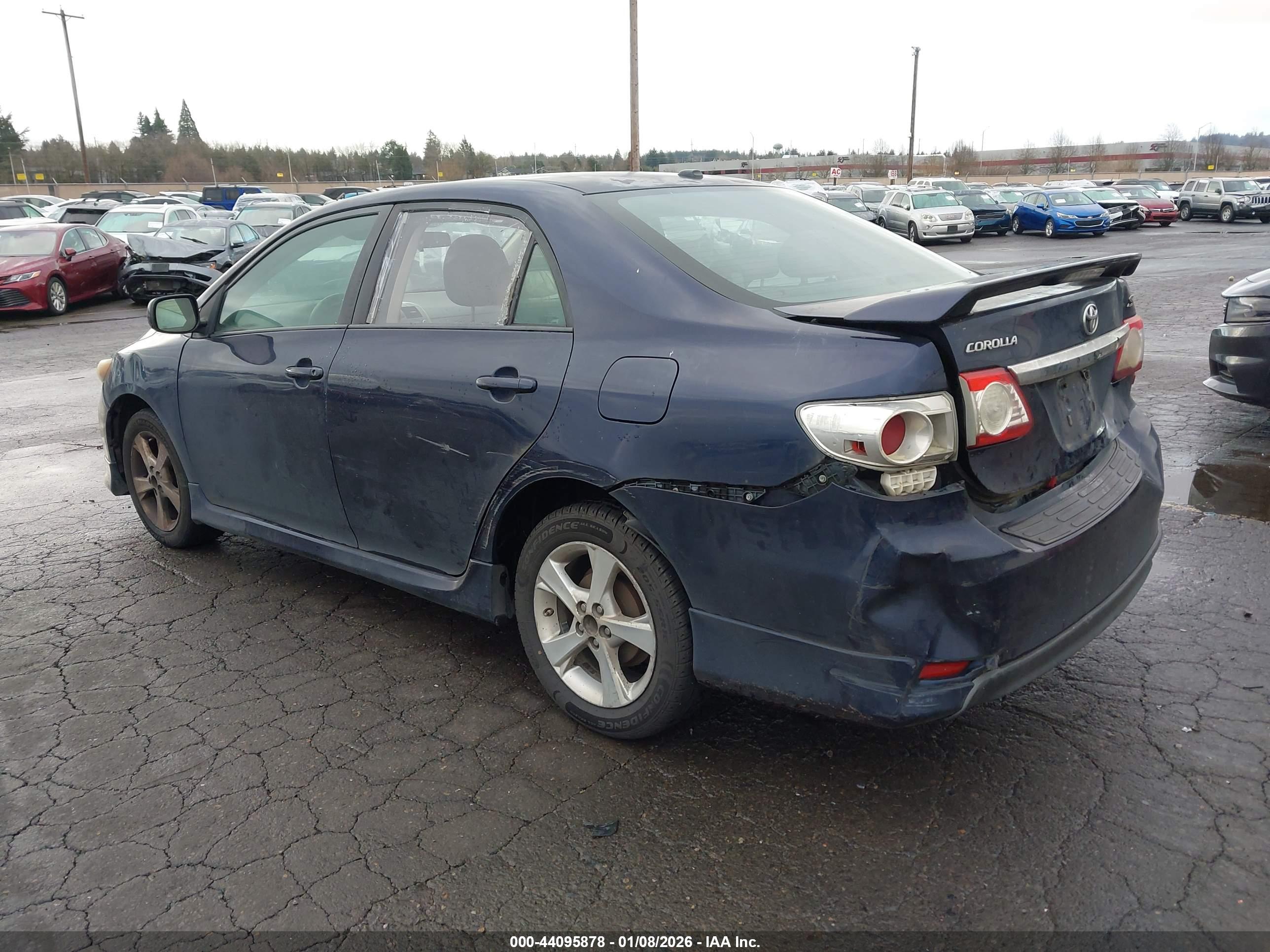 TOYOTA COROLLA image 3