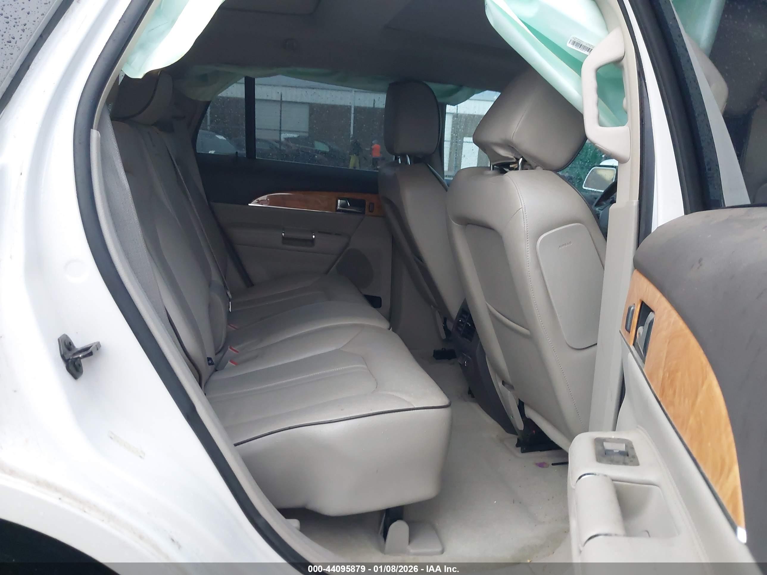 LINCOLN MKX image 8