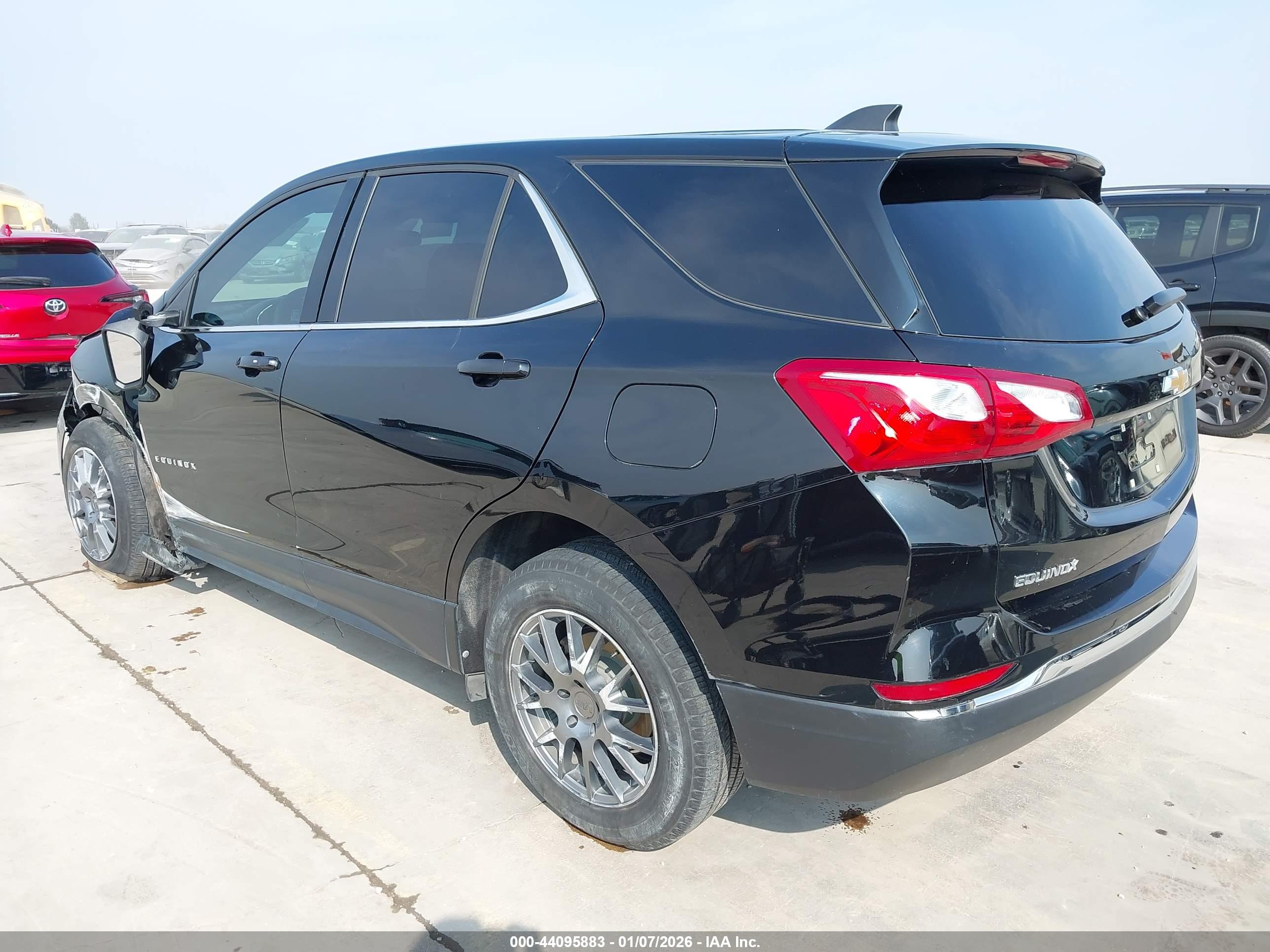 CHEVROLET EQUINOX image 3
