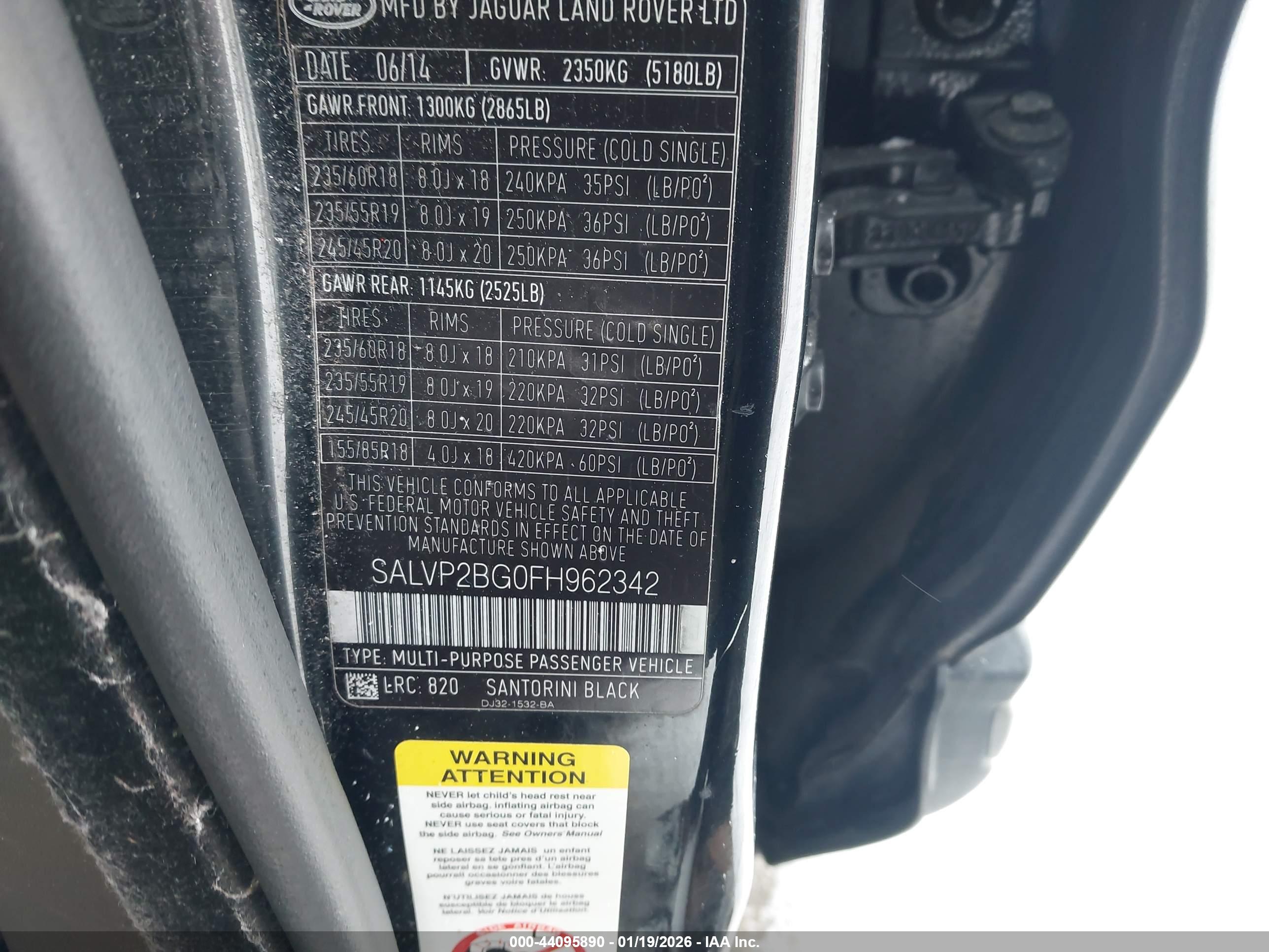 LAND ROVER image 9