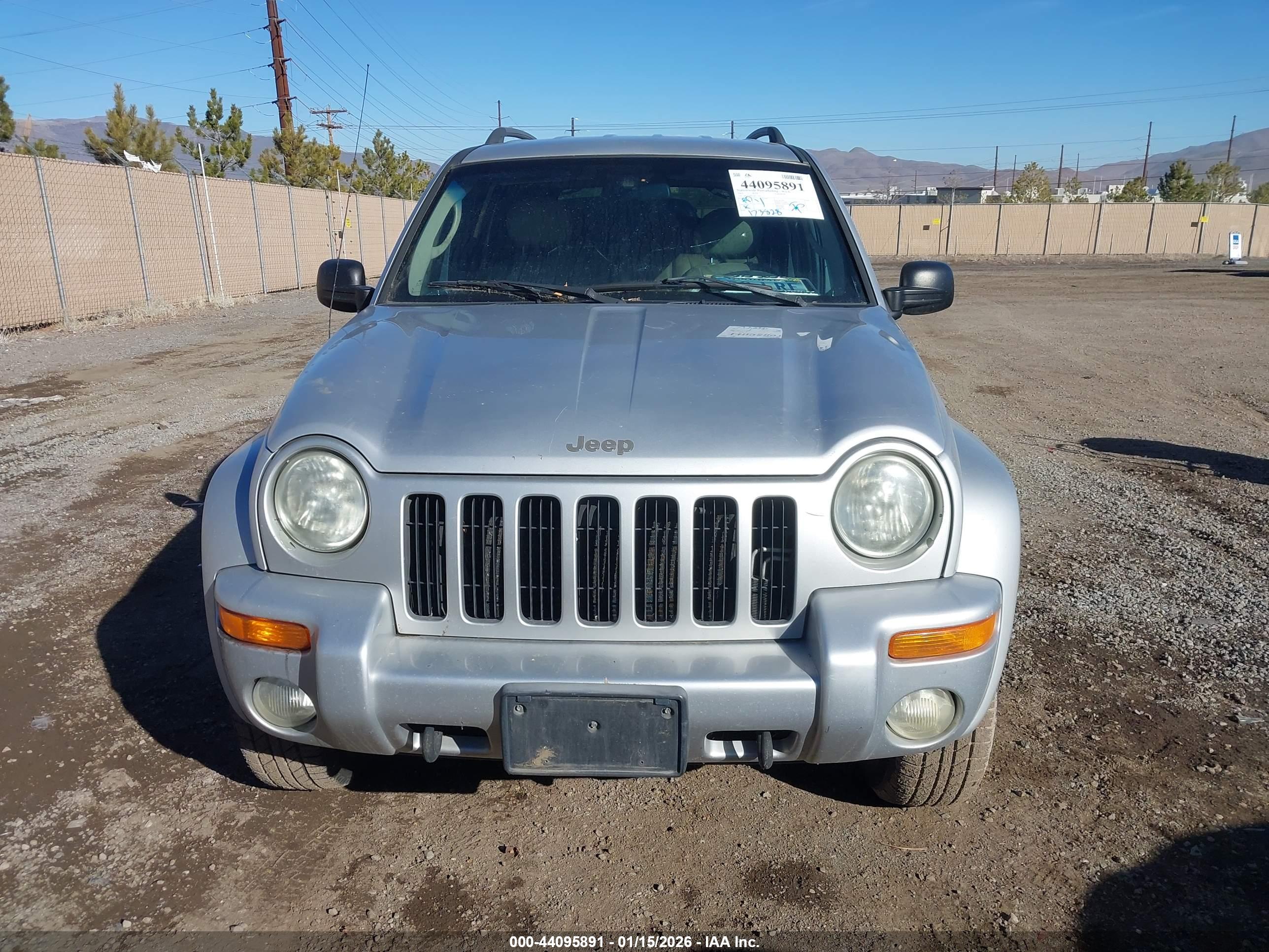 JEEP LIBERTY image 6