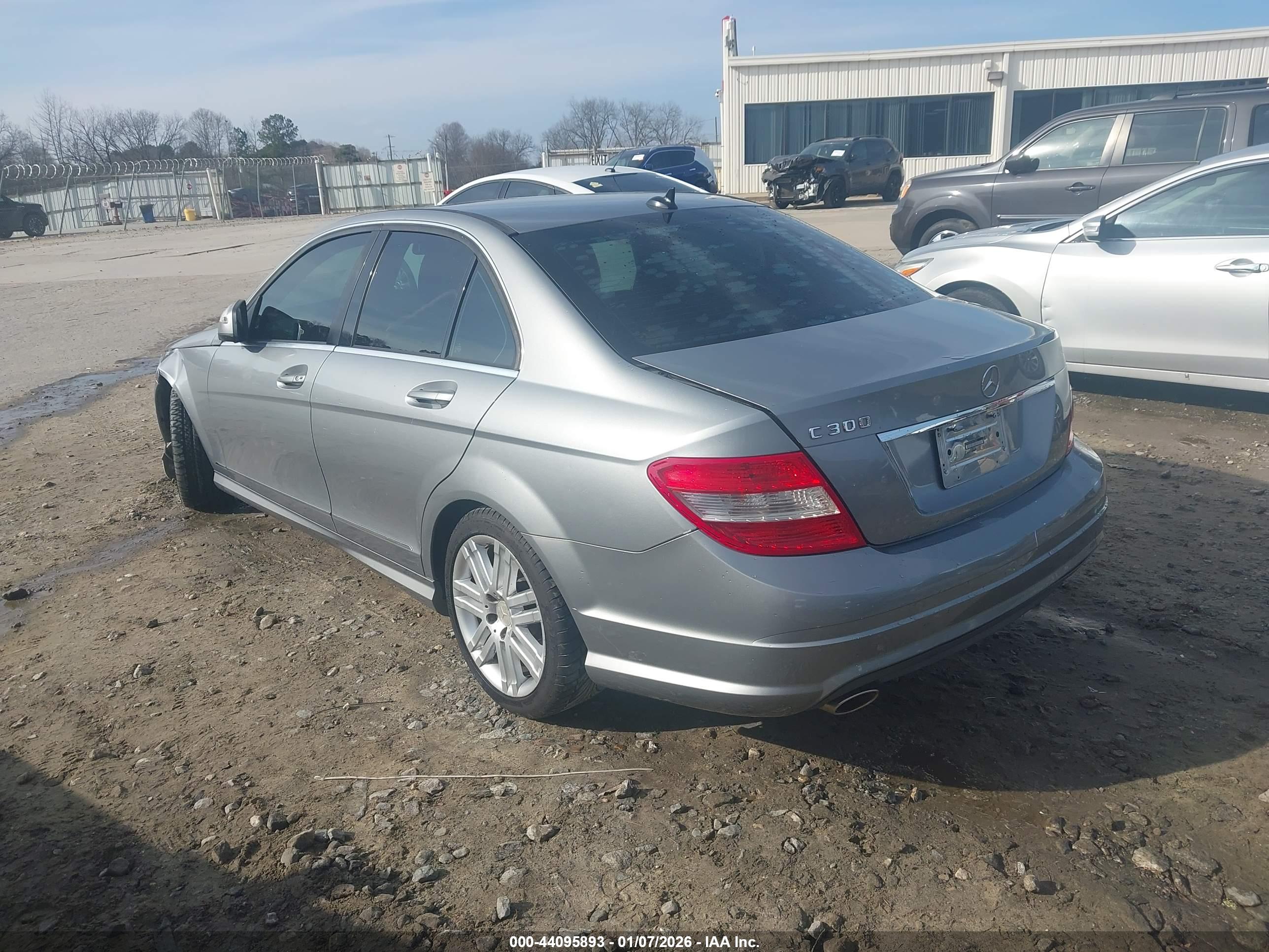 MERCEDES-BENZ C image 3