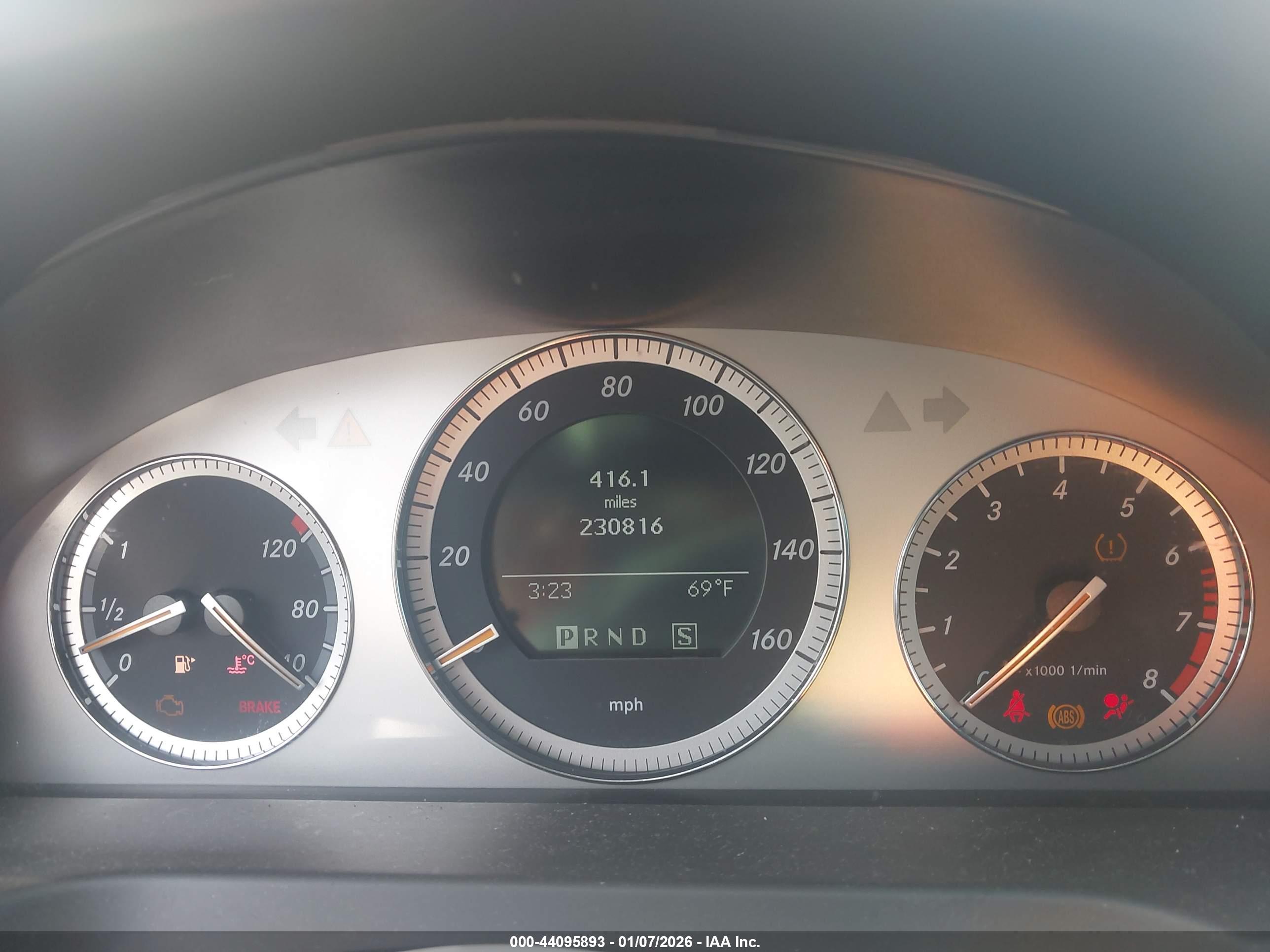 MERCEDES-BENZ C image 7