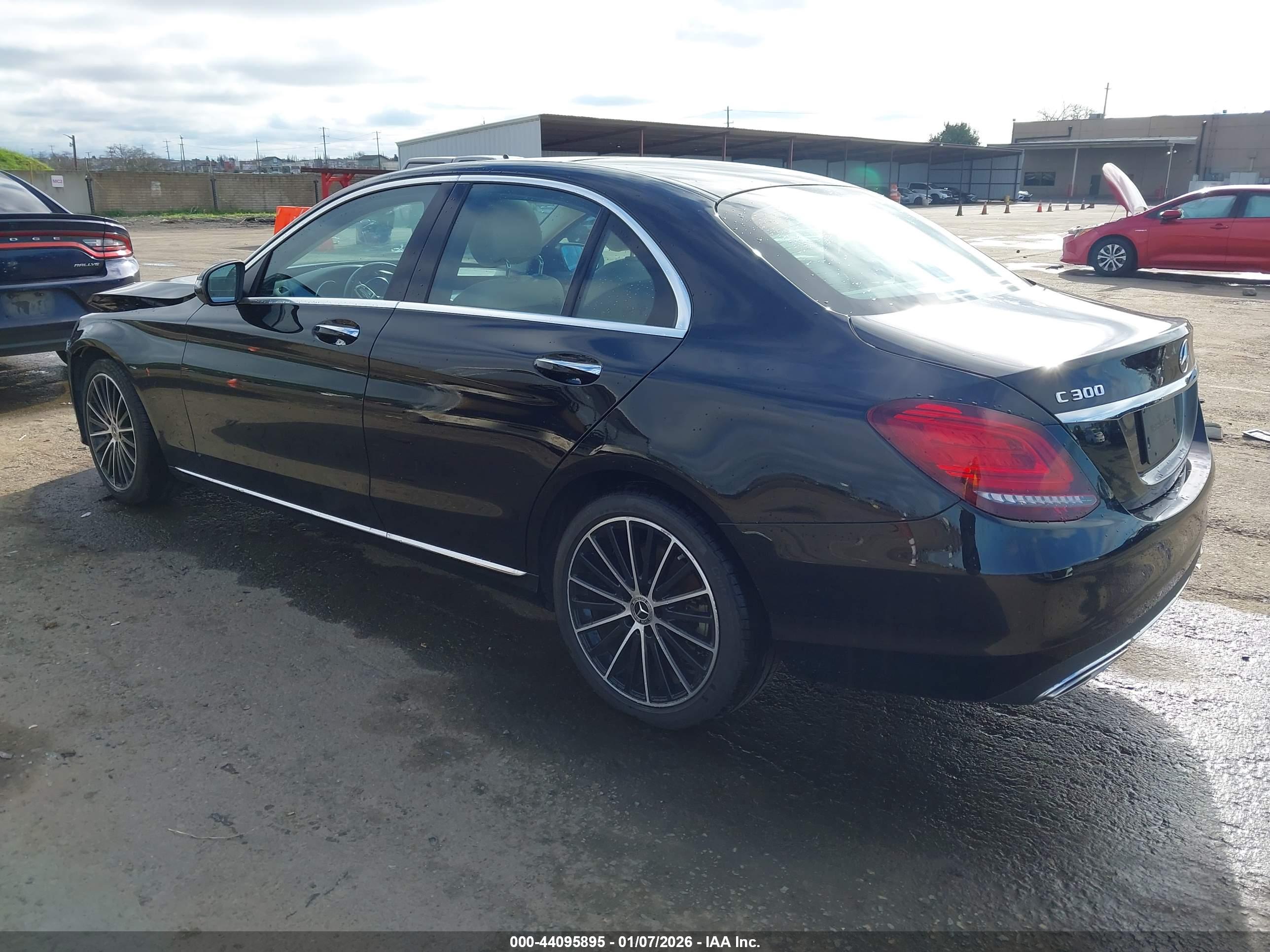 MERCEDES-BENZ C image 3