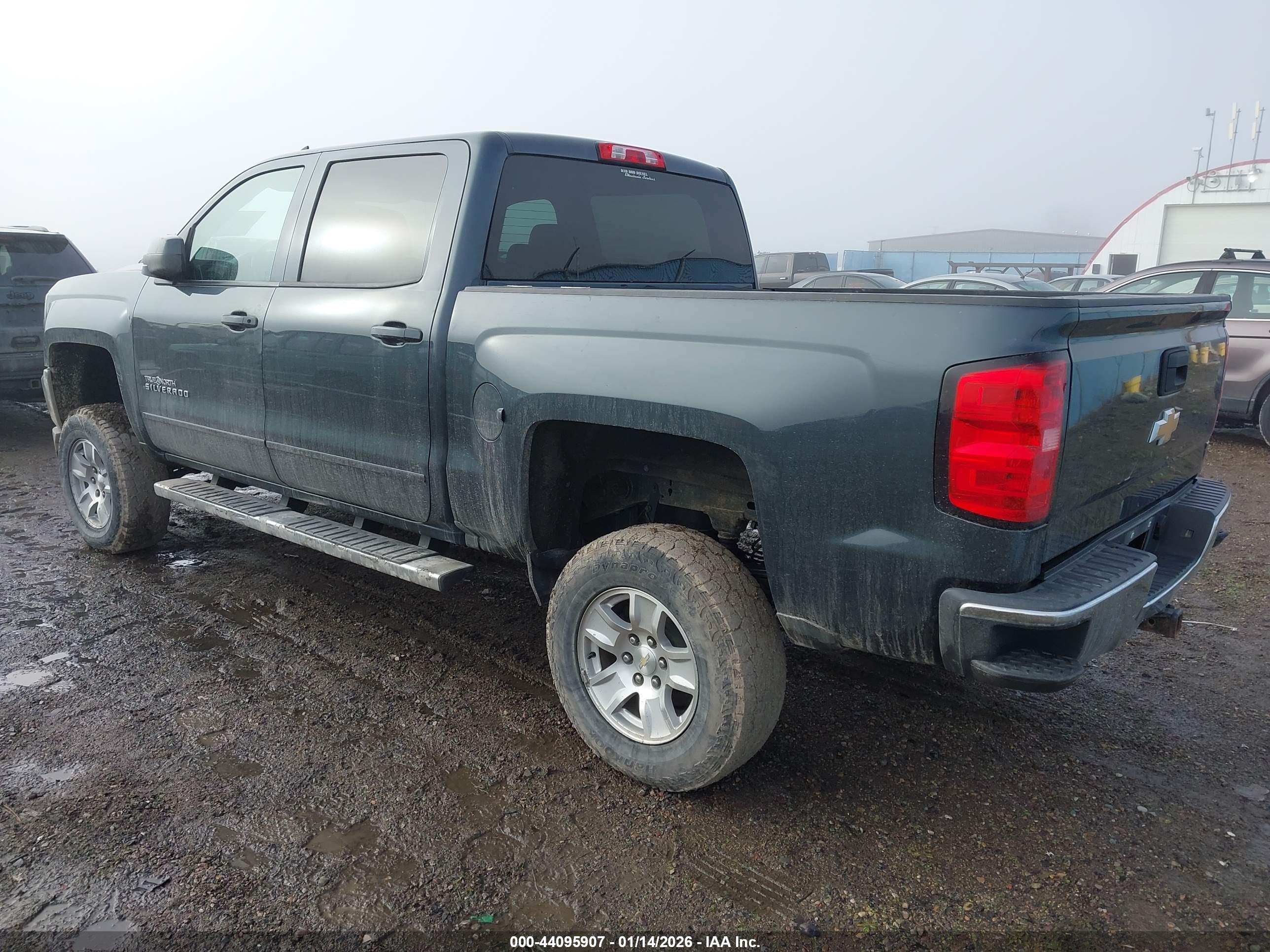 CHEVROLET SILVERADO image 3