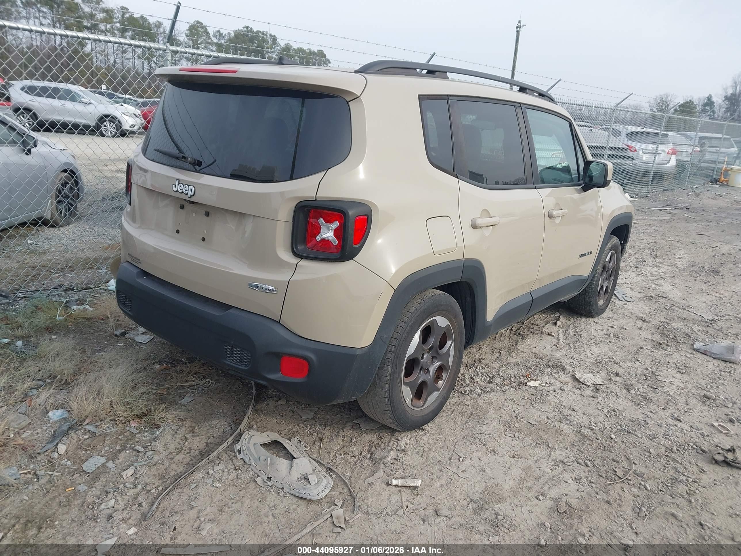 JEEP RENEGADE image 4