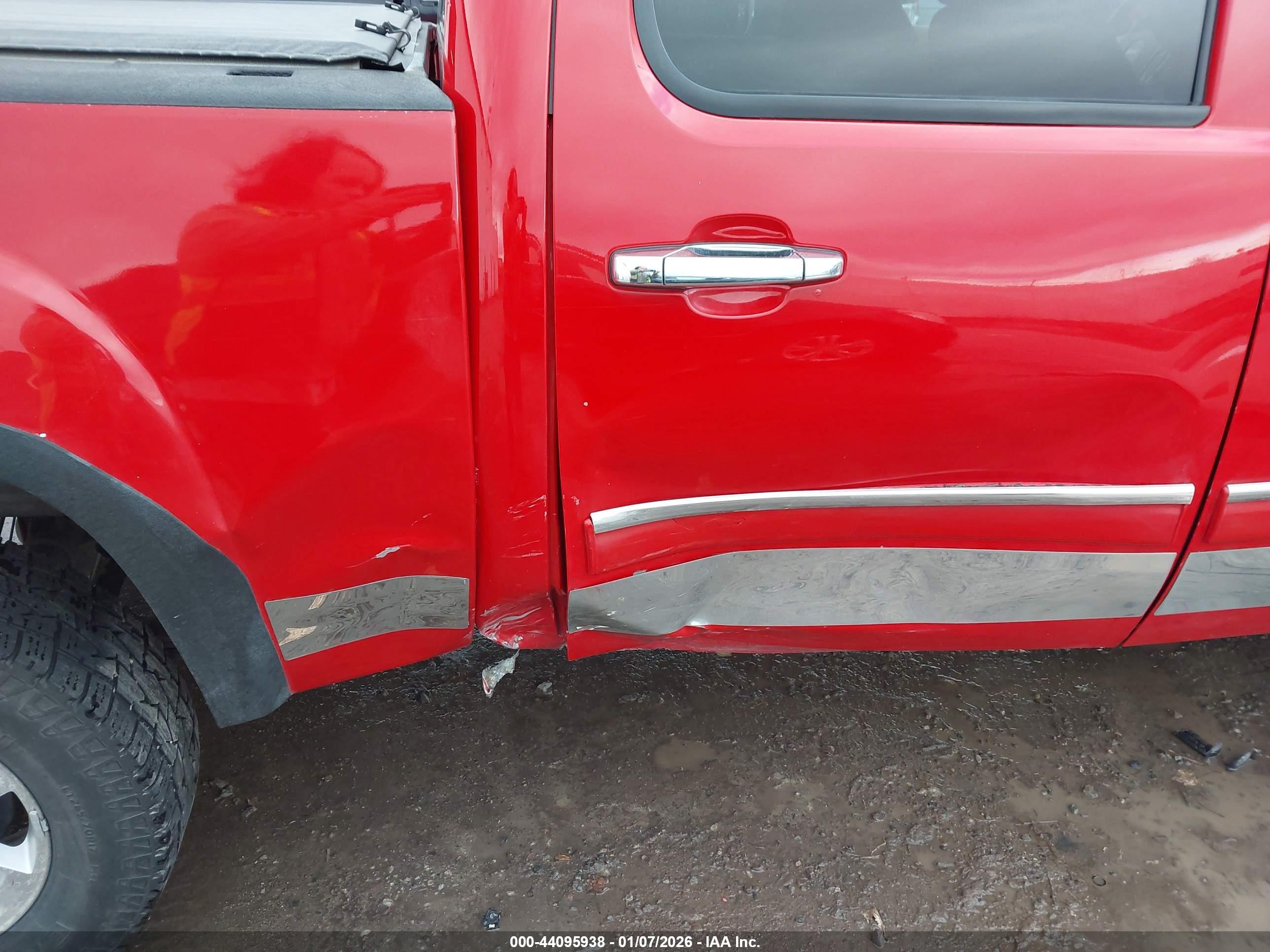 GMC SIERRA image 6