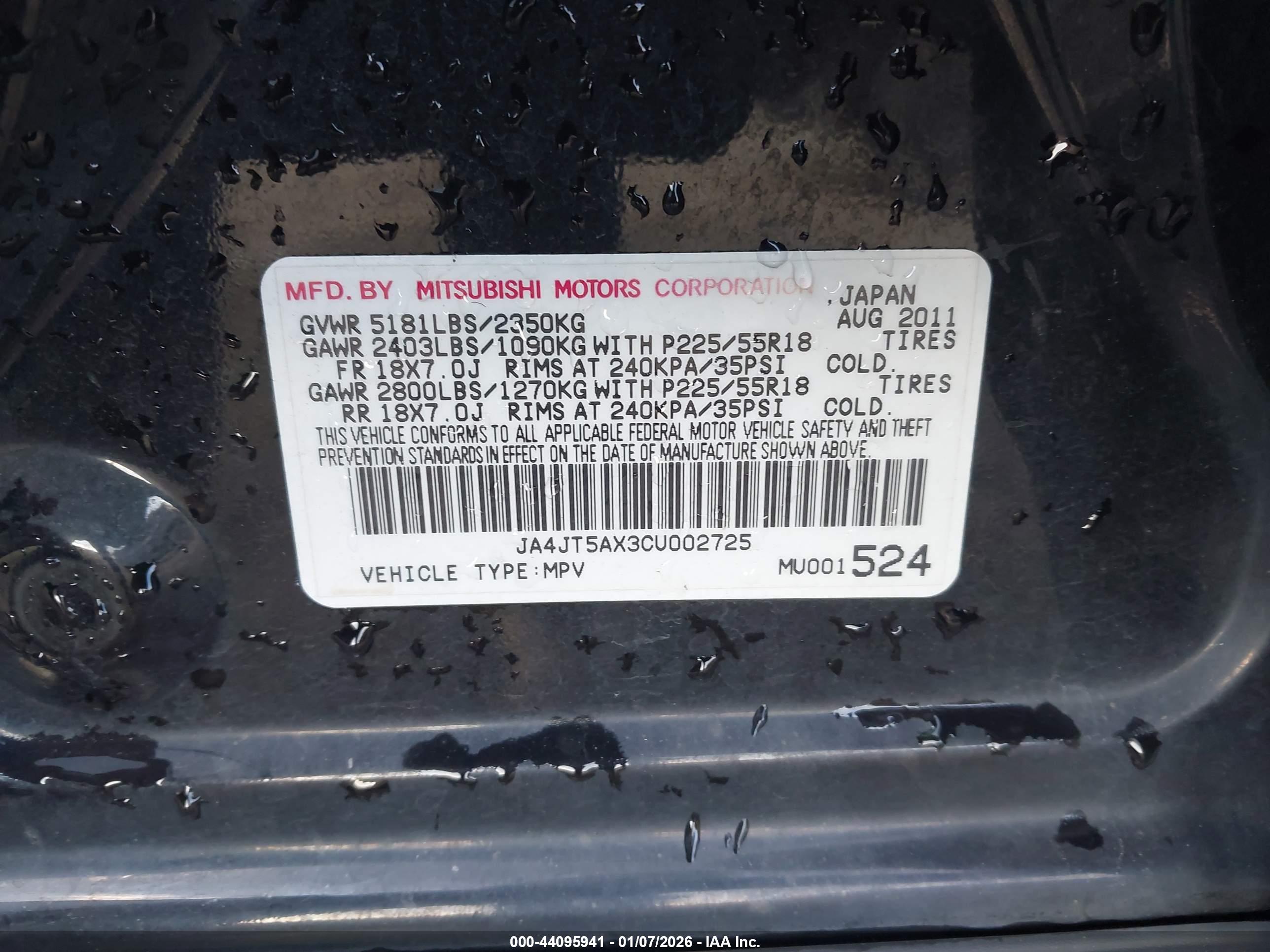MITSUBISHI OUTLANDER image 9