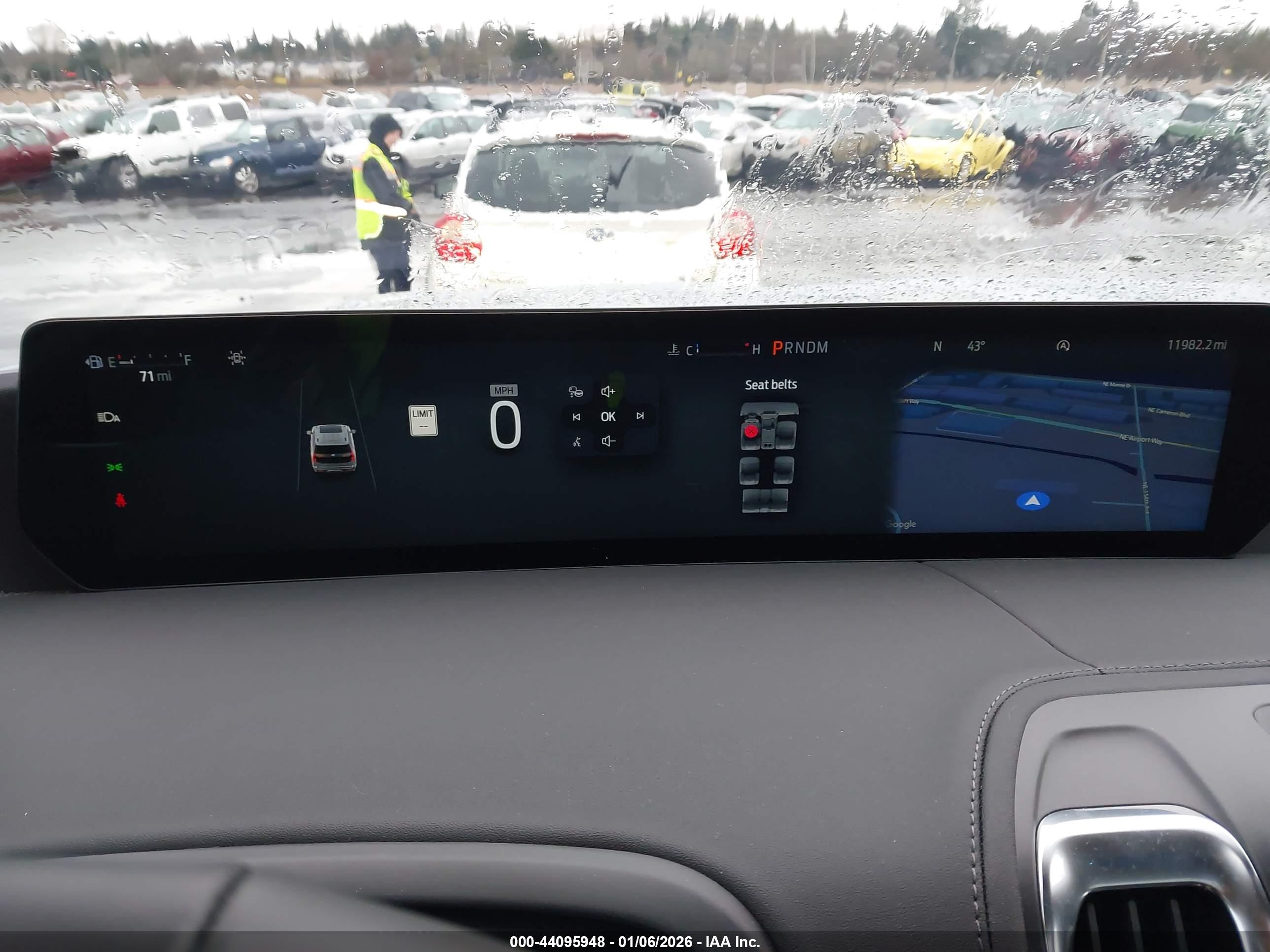 FORD EXPEDITION image 7