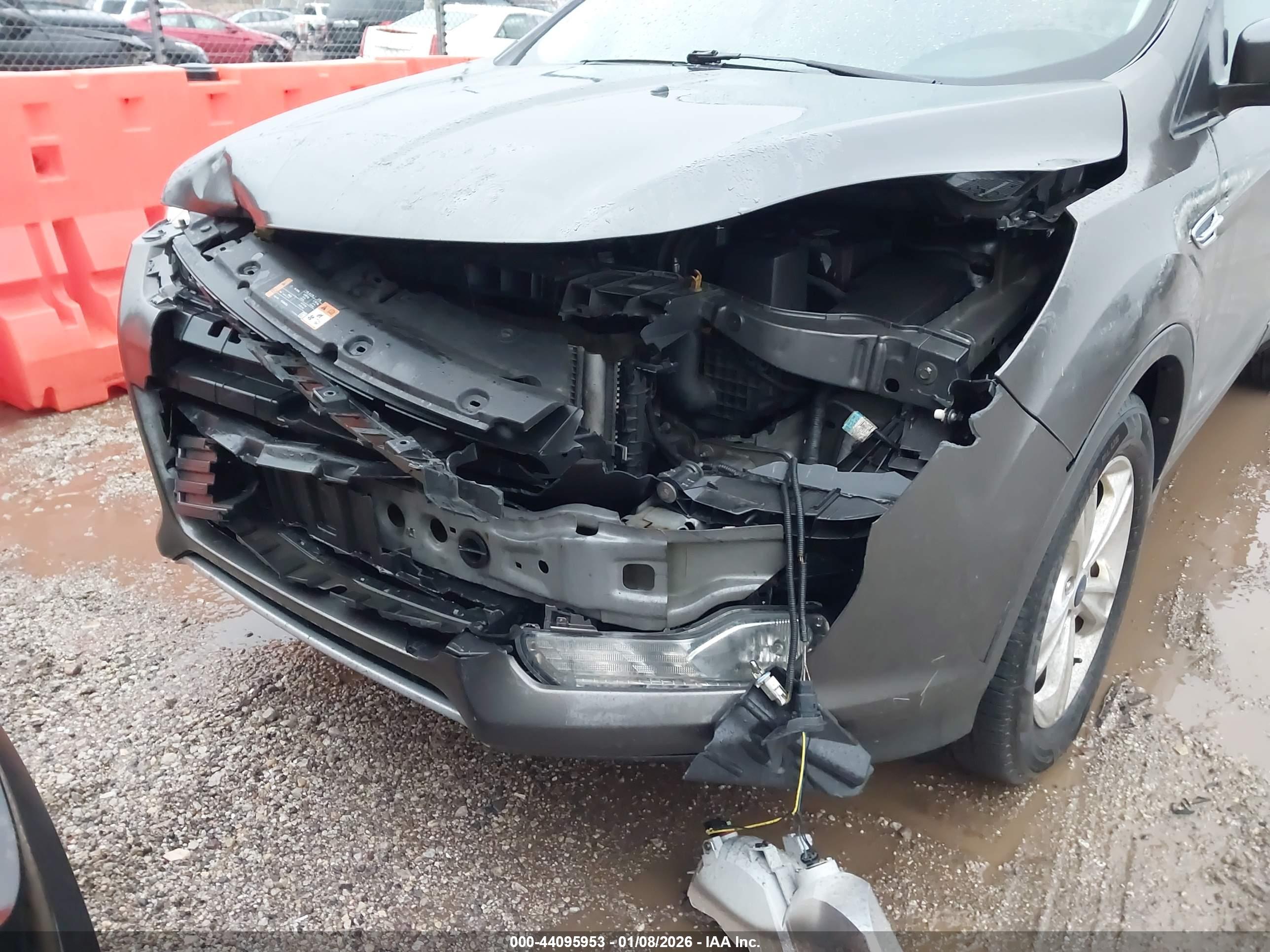 FORD ESCAPE image 6