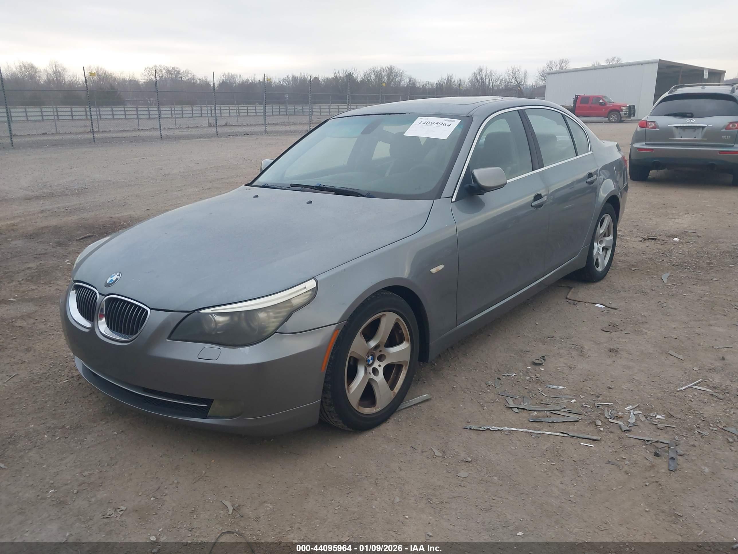 BMW 535I image 2