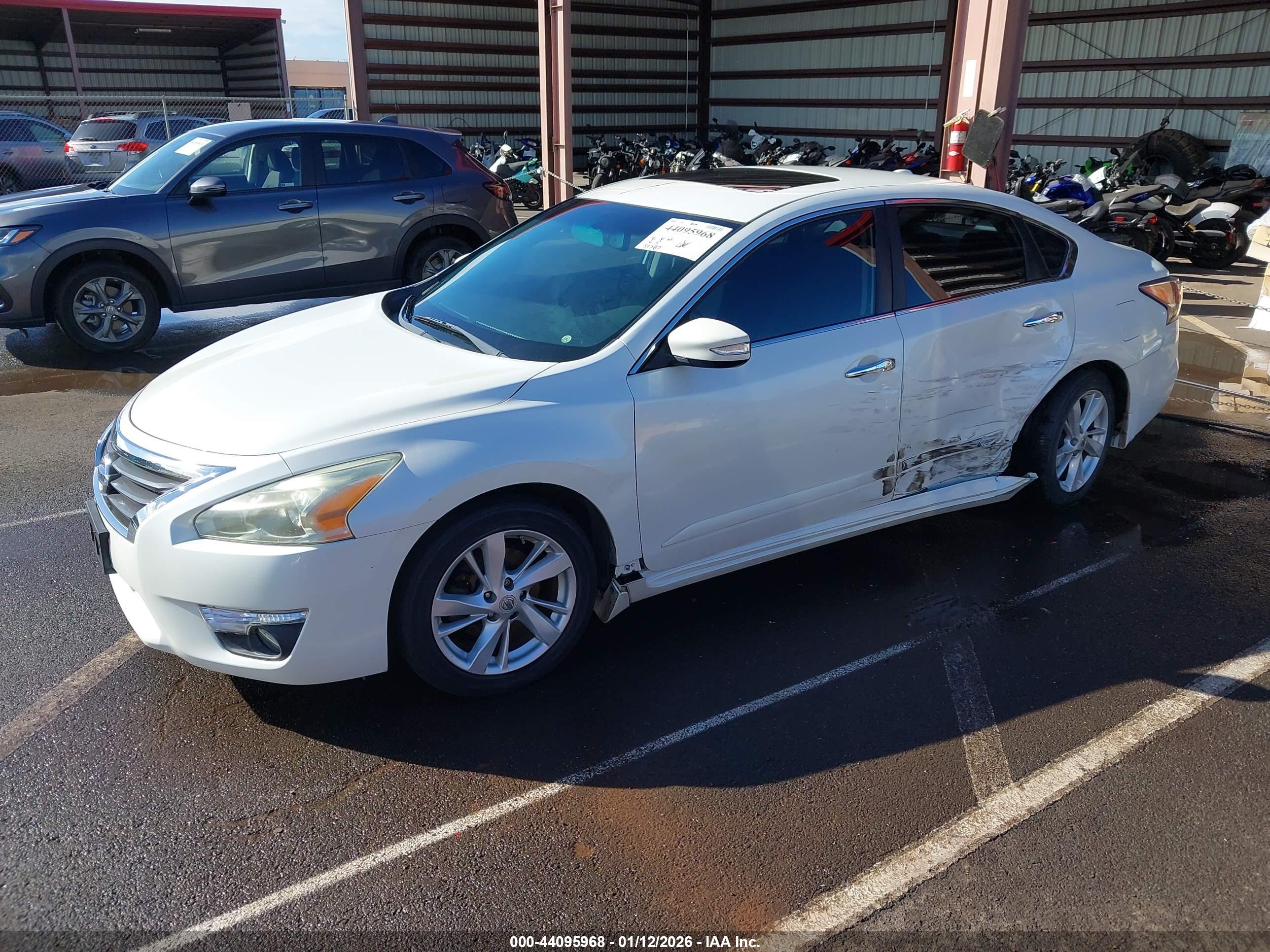 NISSAN ALTIMA image 2