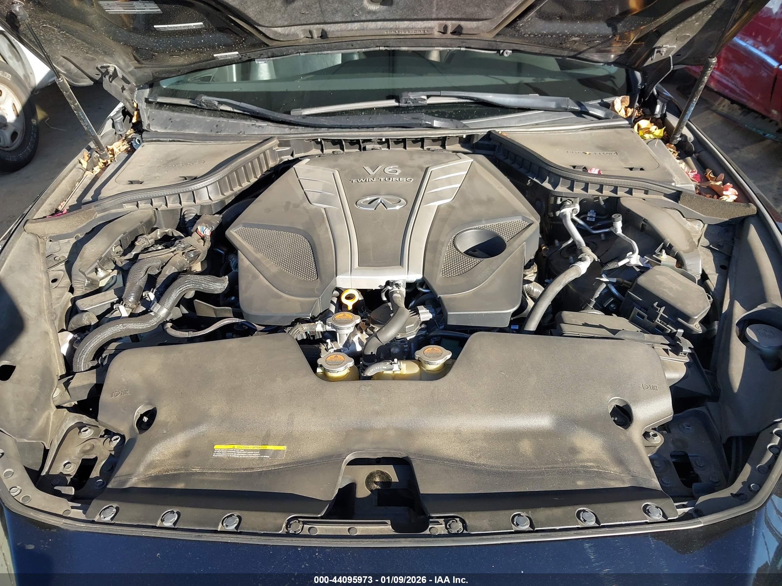 INFINITI Q50 image 10