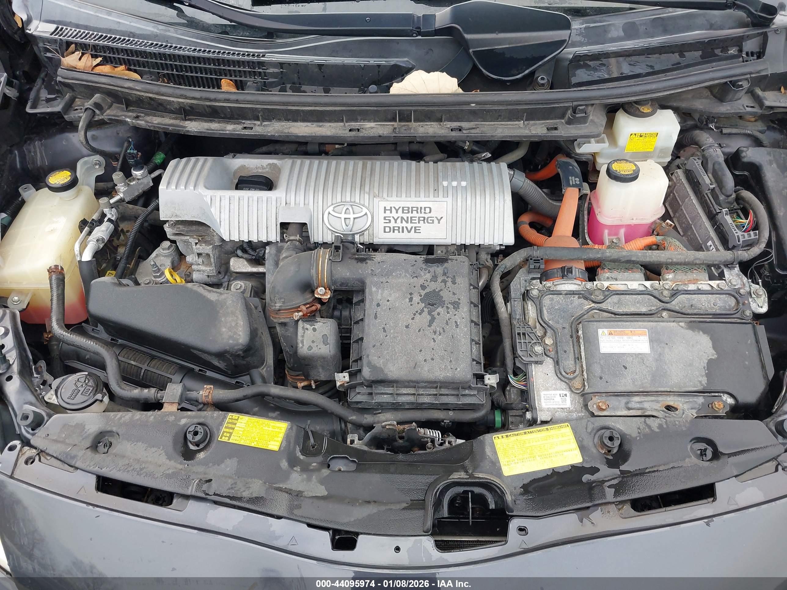 TOYOTA PRIUS image 10