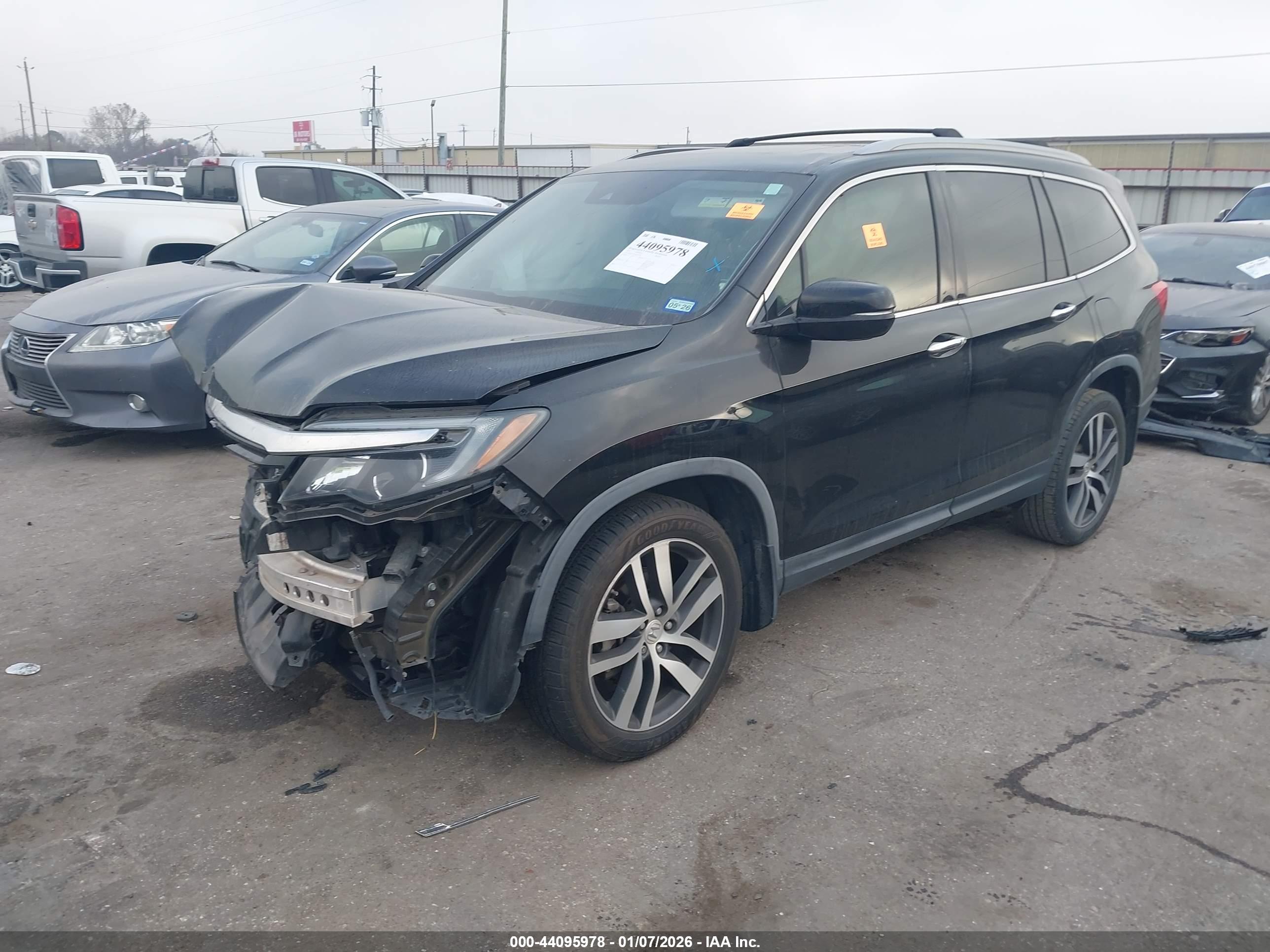 HONDA PILOT image 2