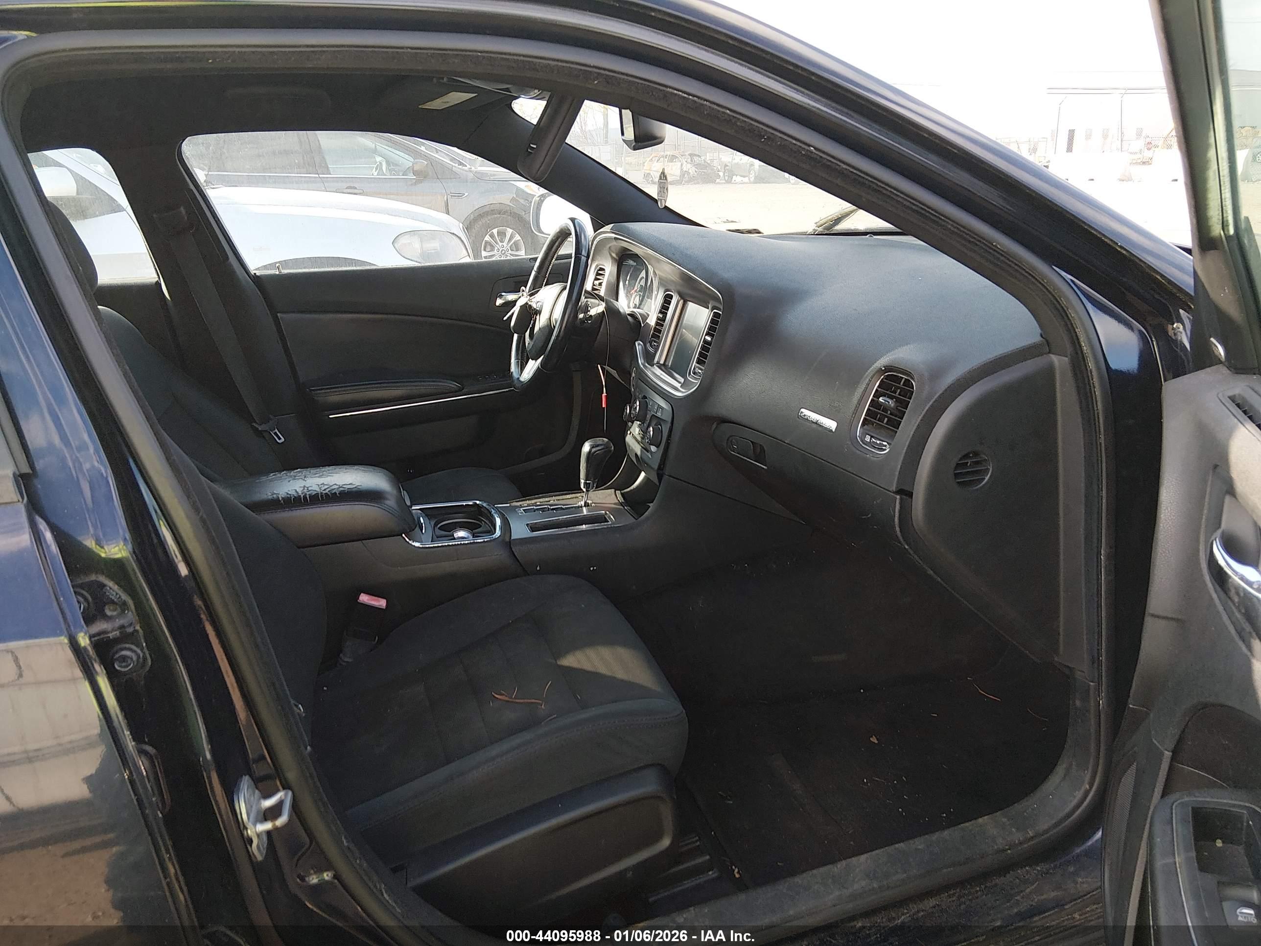 DODGE CHARGER image 5