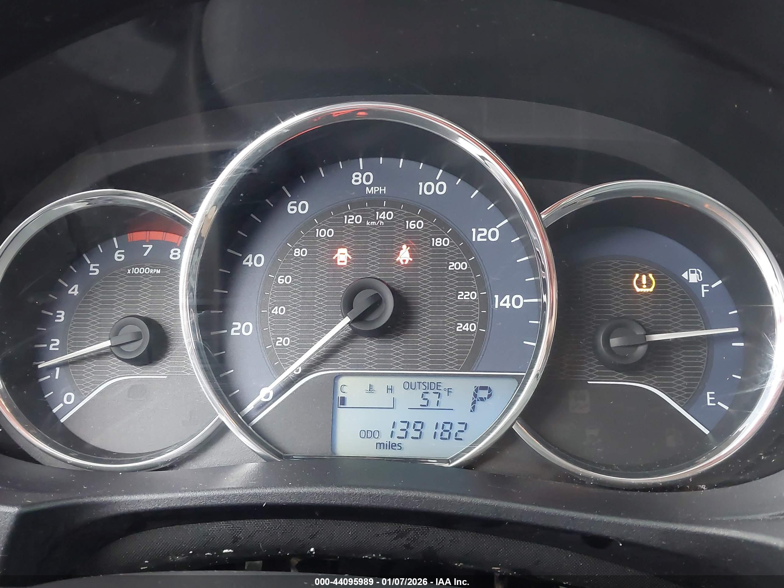 TOYOTA COROLLA image 7