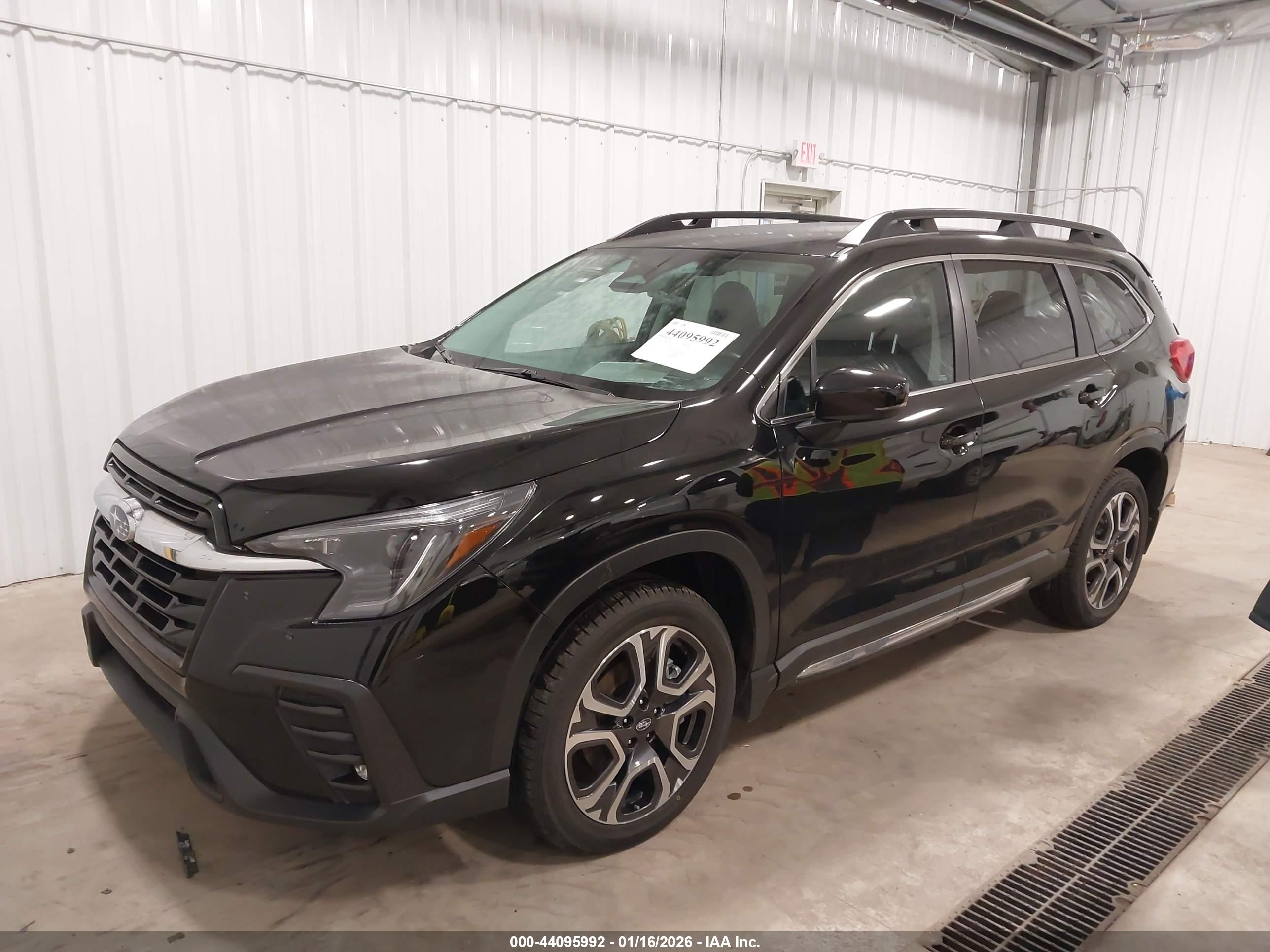 SUBARU ASCENT image 2