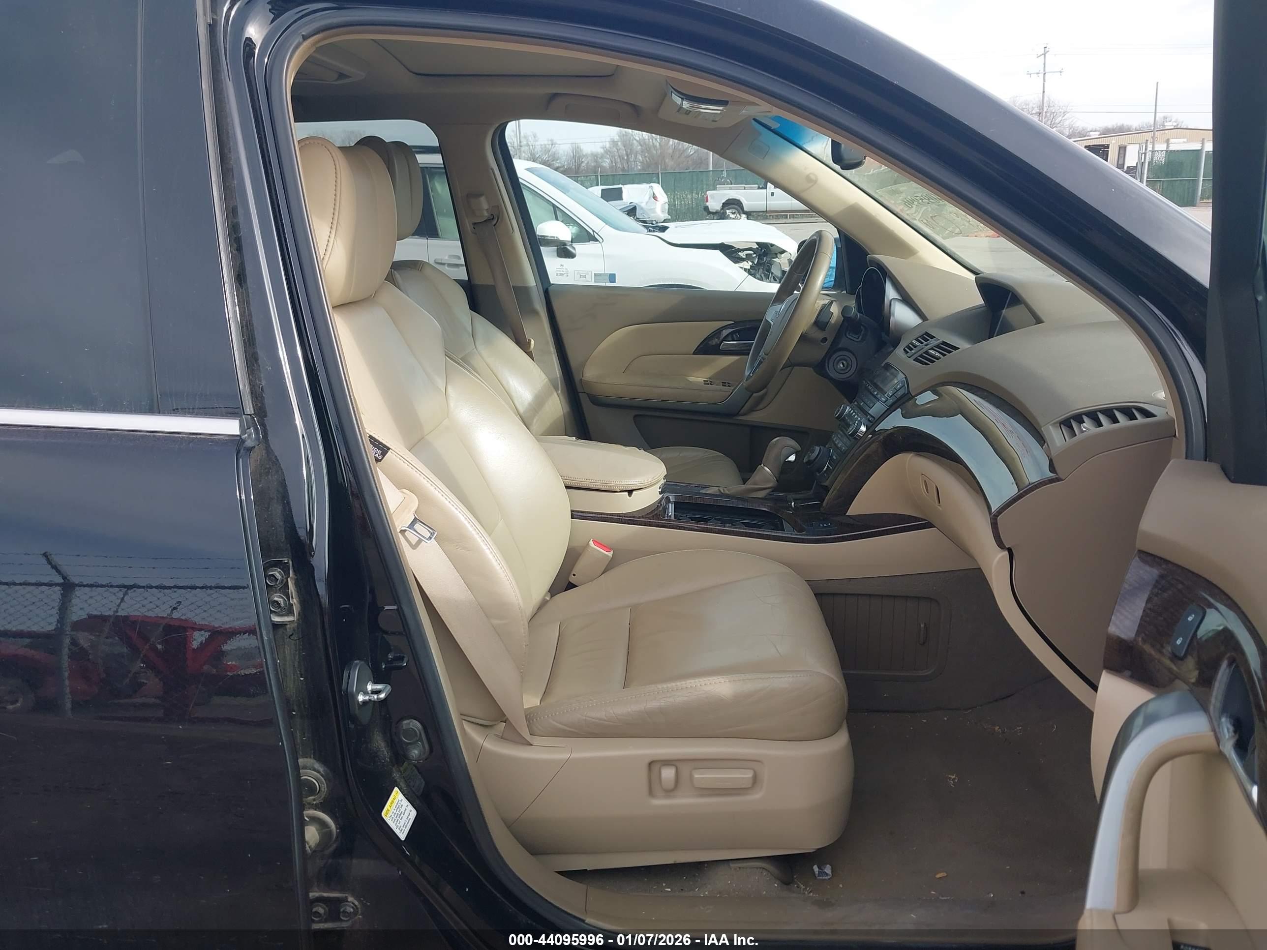ACURA MDX image 5