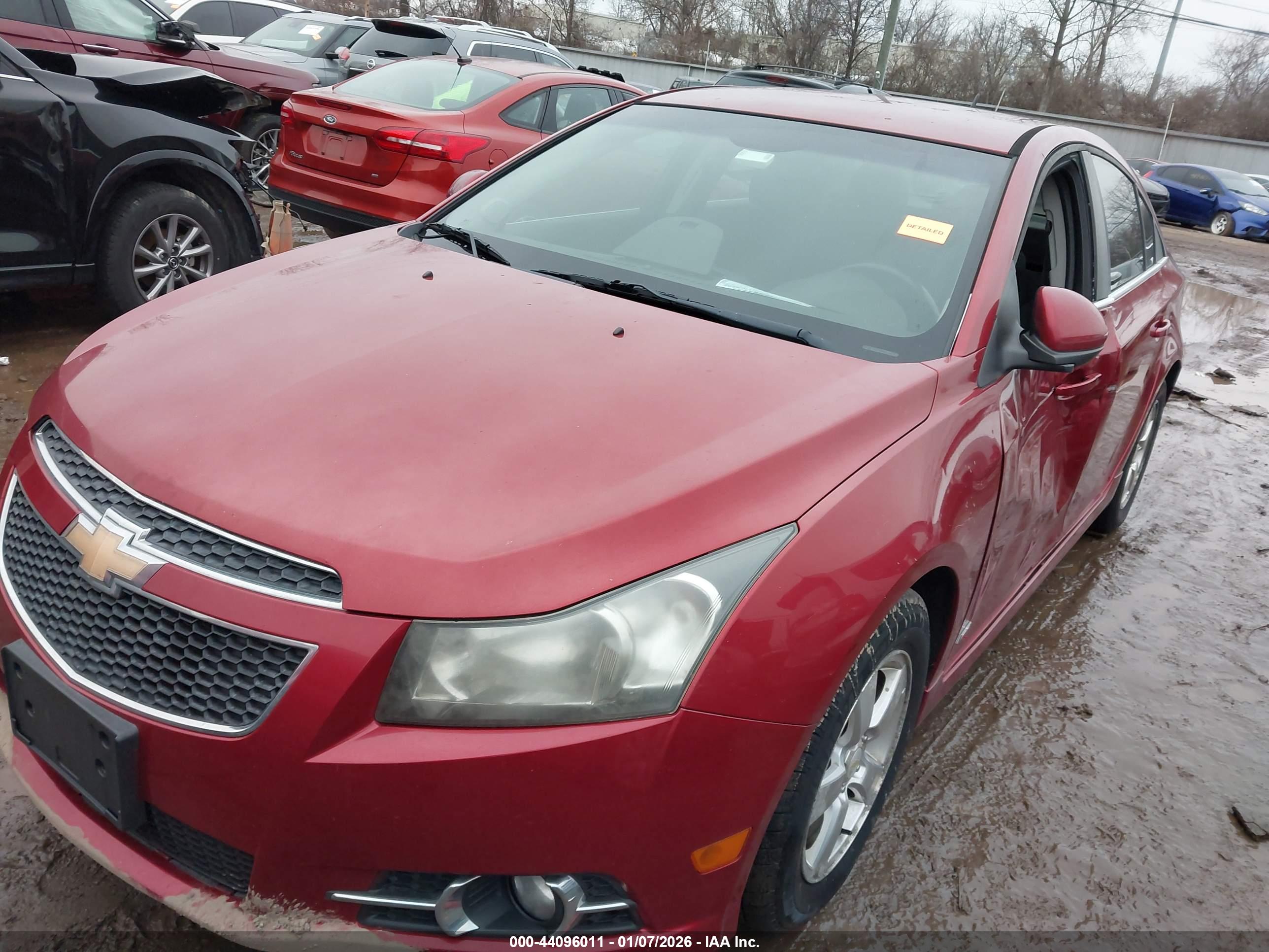 CHEVROLET CRUZE image 2