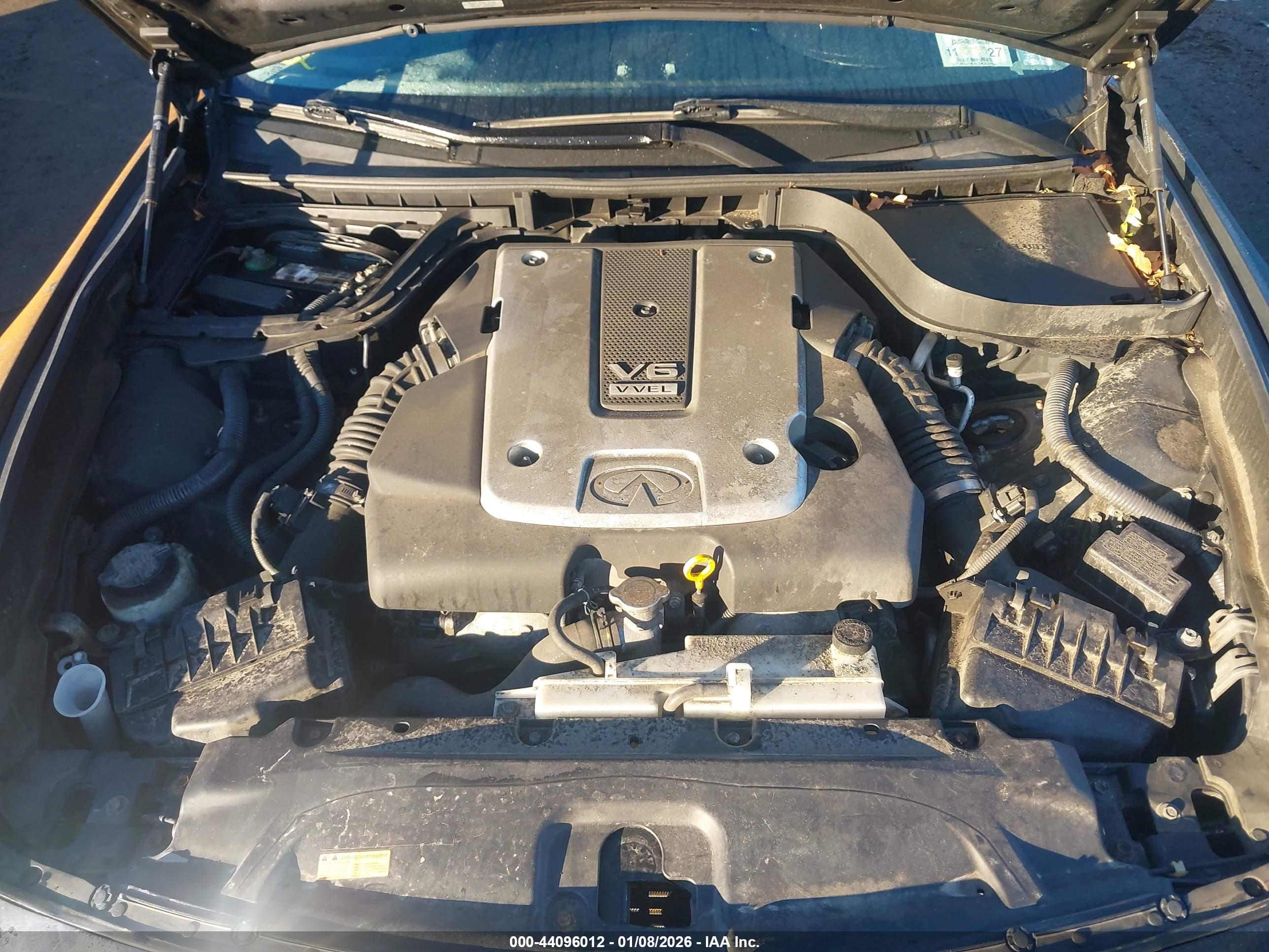 INFINITI G37 image 10