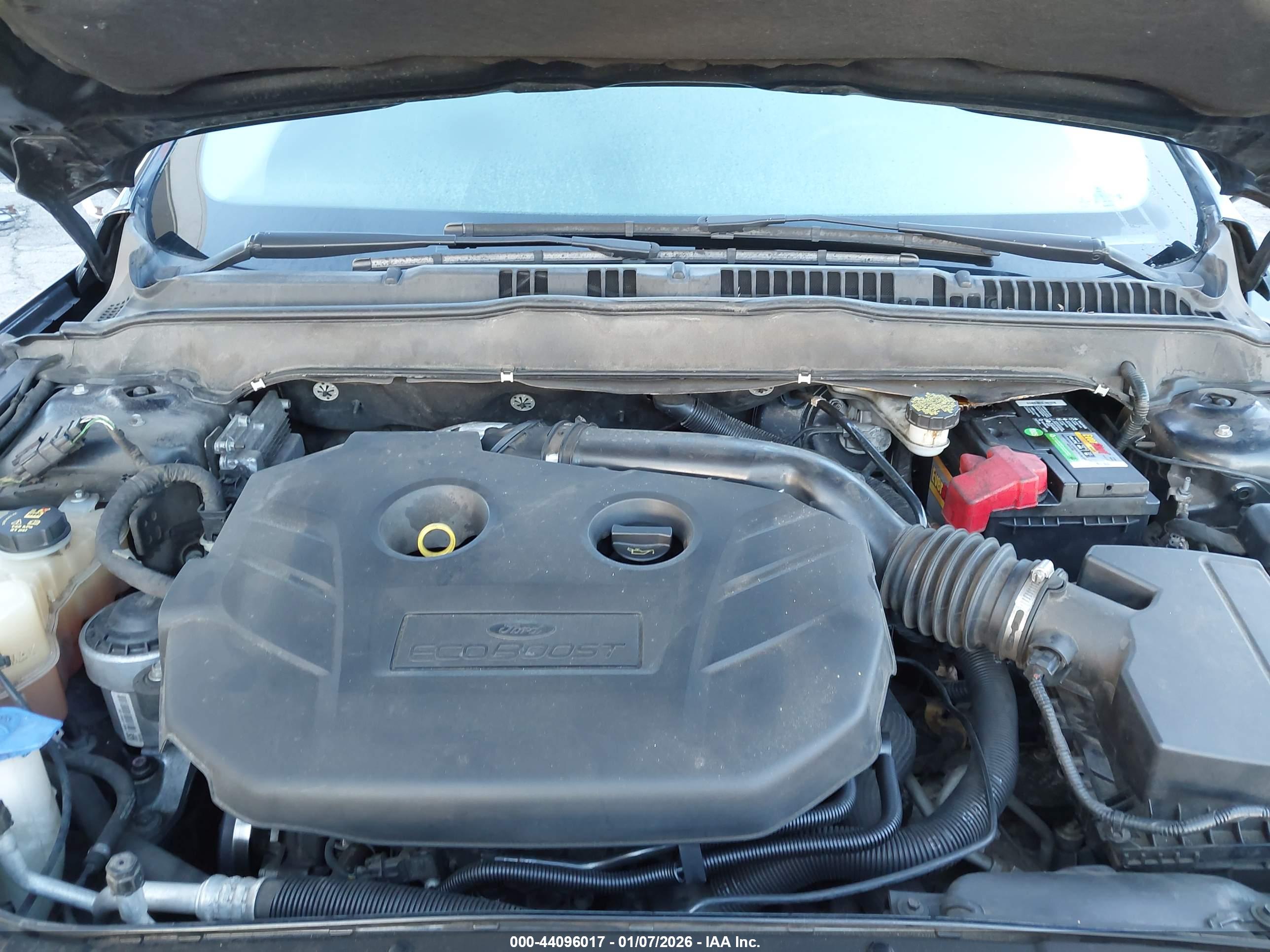 FORD FUSION image 10