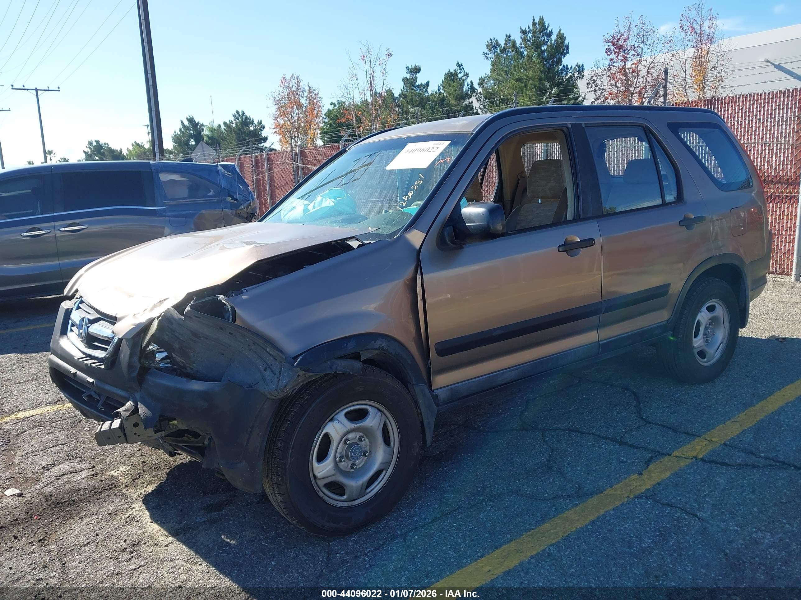 HONDA CR-V image 2