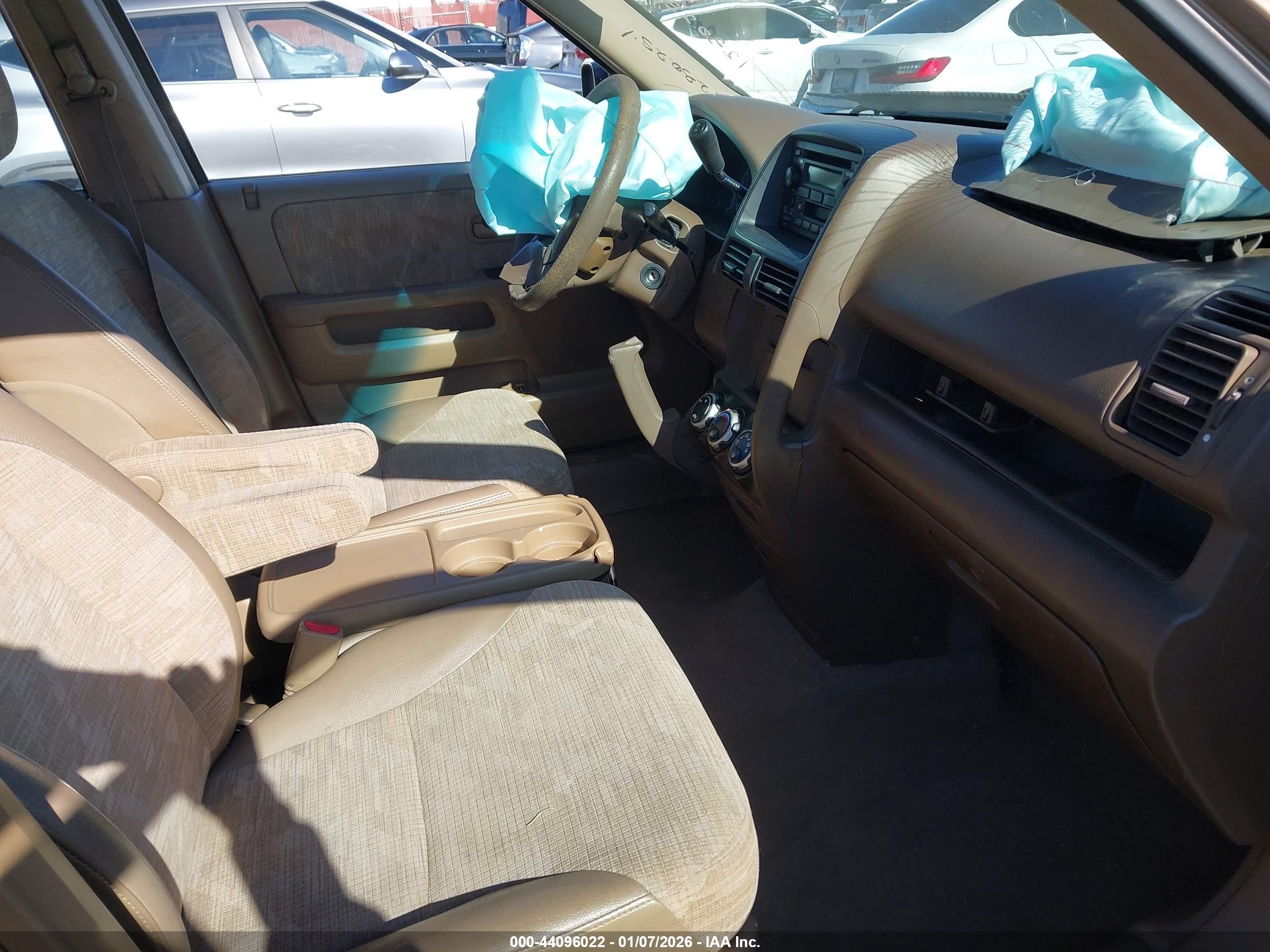 HONDA CR-V image 5