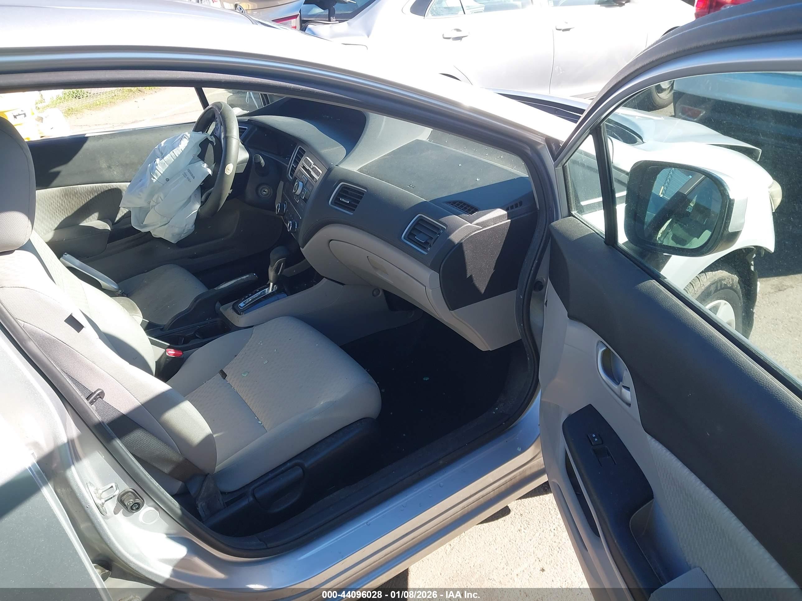 HONDA CIVIC image 5