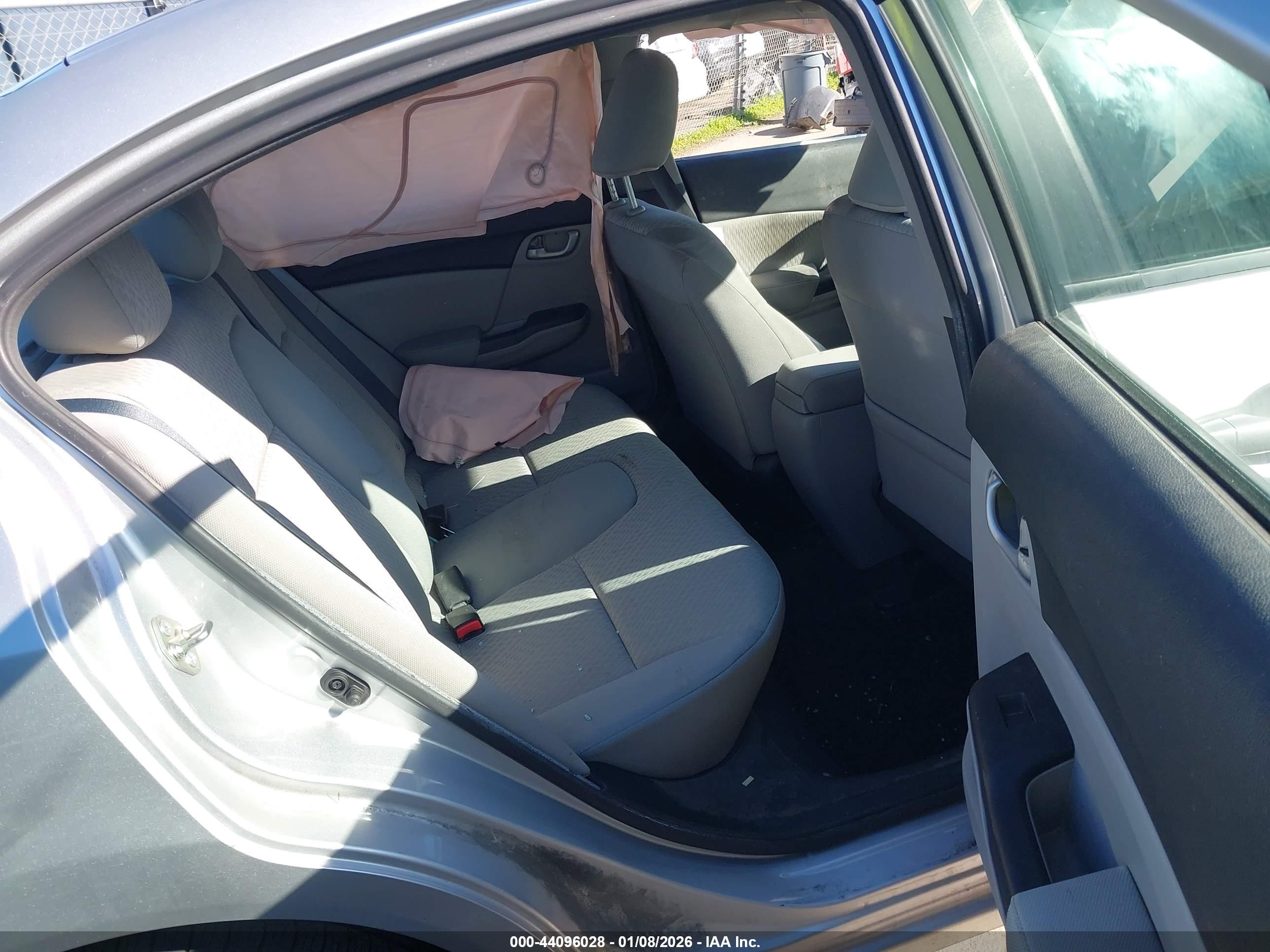 HONDA CIVIC image 8