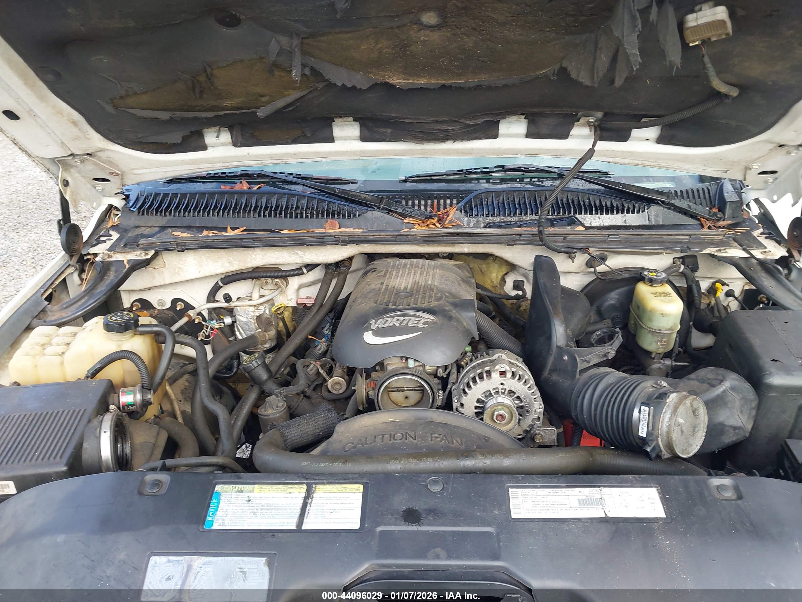 CHEVROLET SILVERADO image 10
