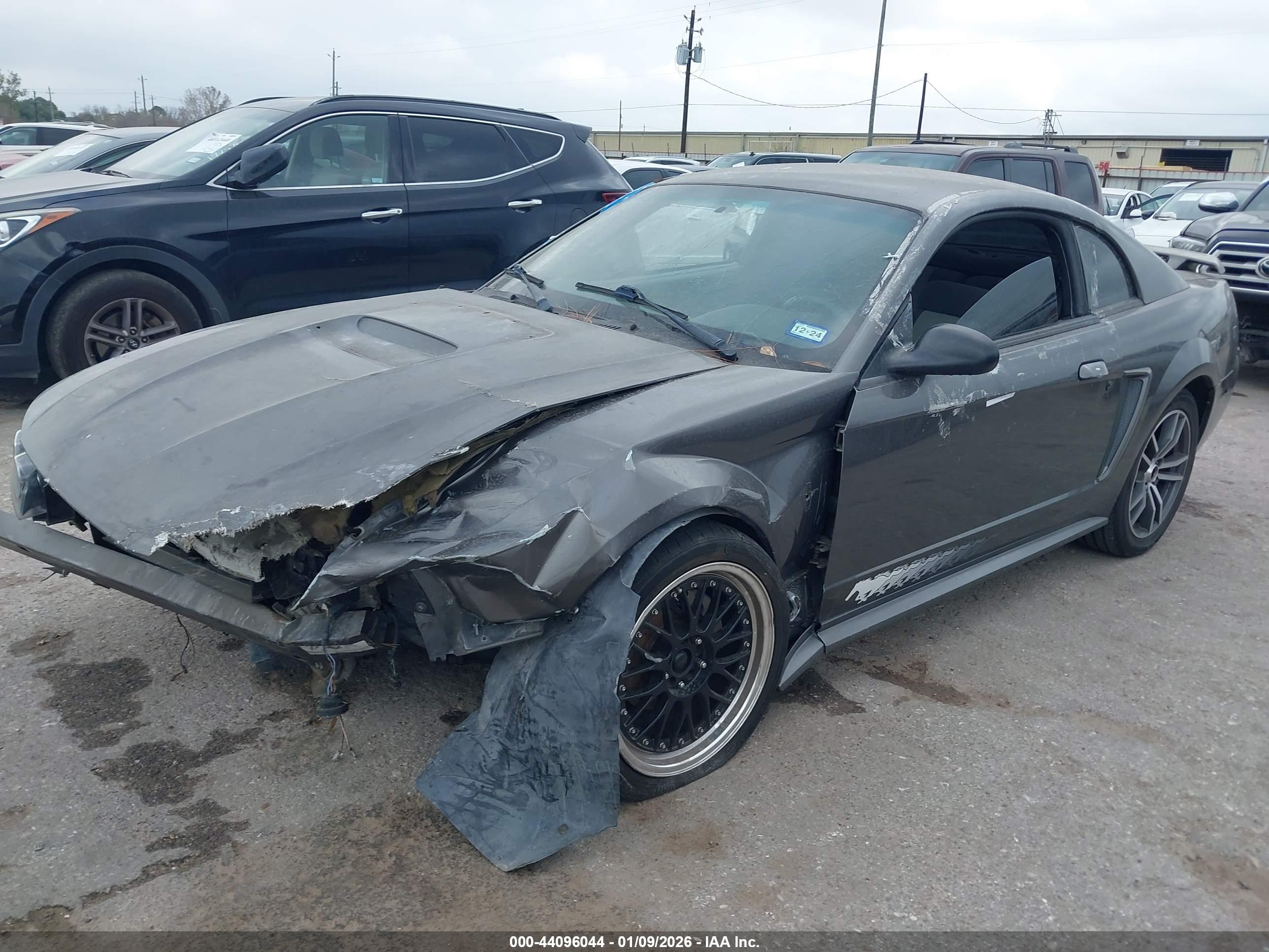FORD MUSTANG image 2