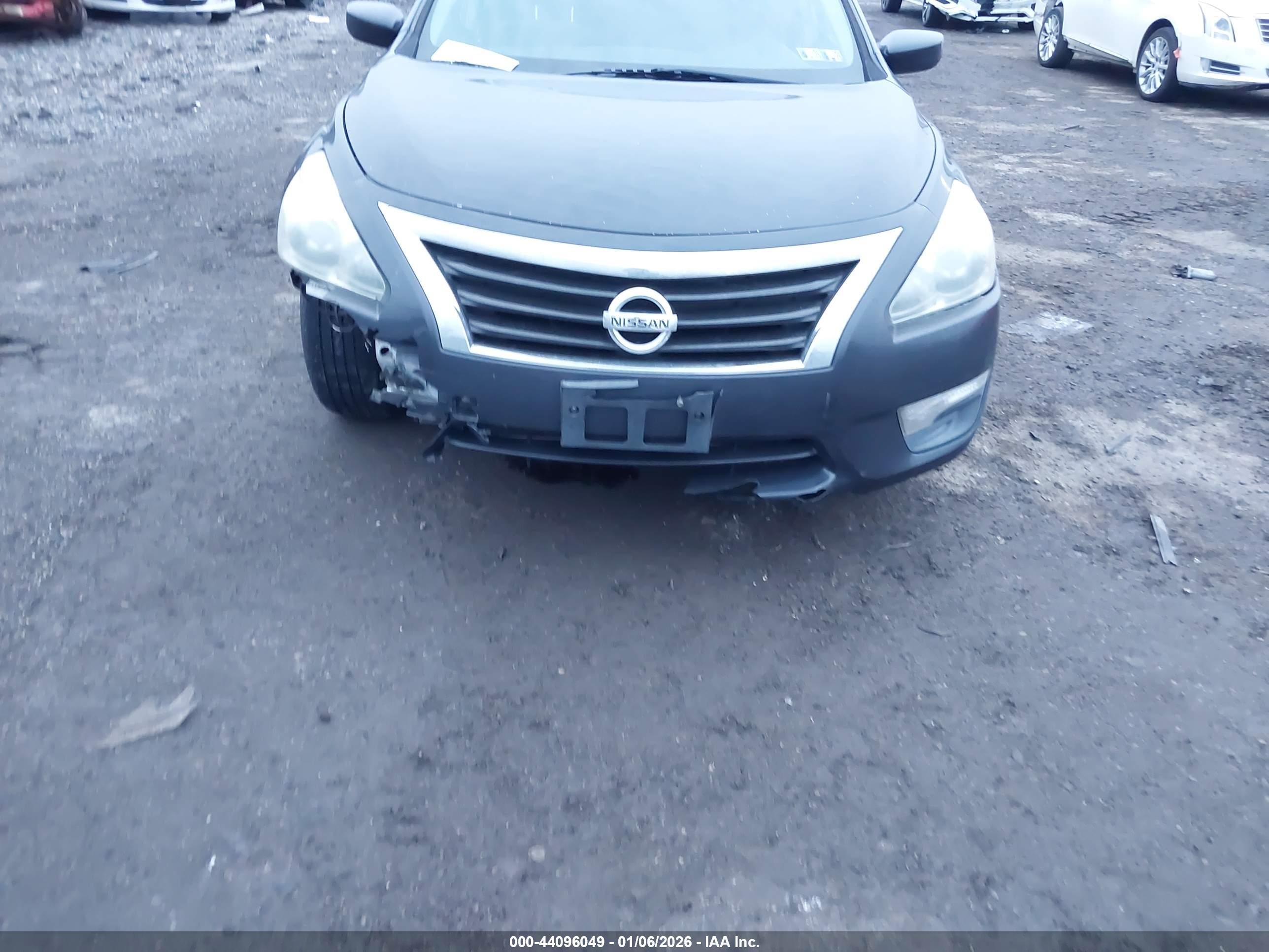 NISSAN ALTIMA image 6
