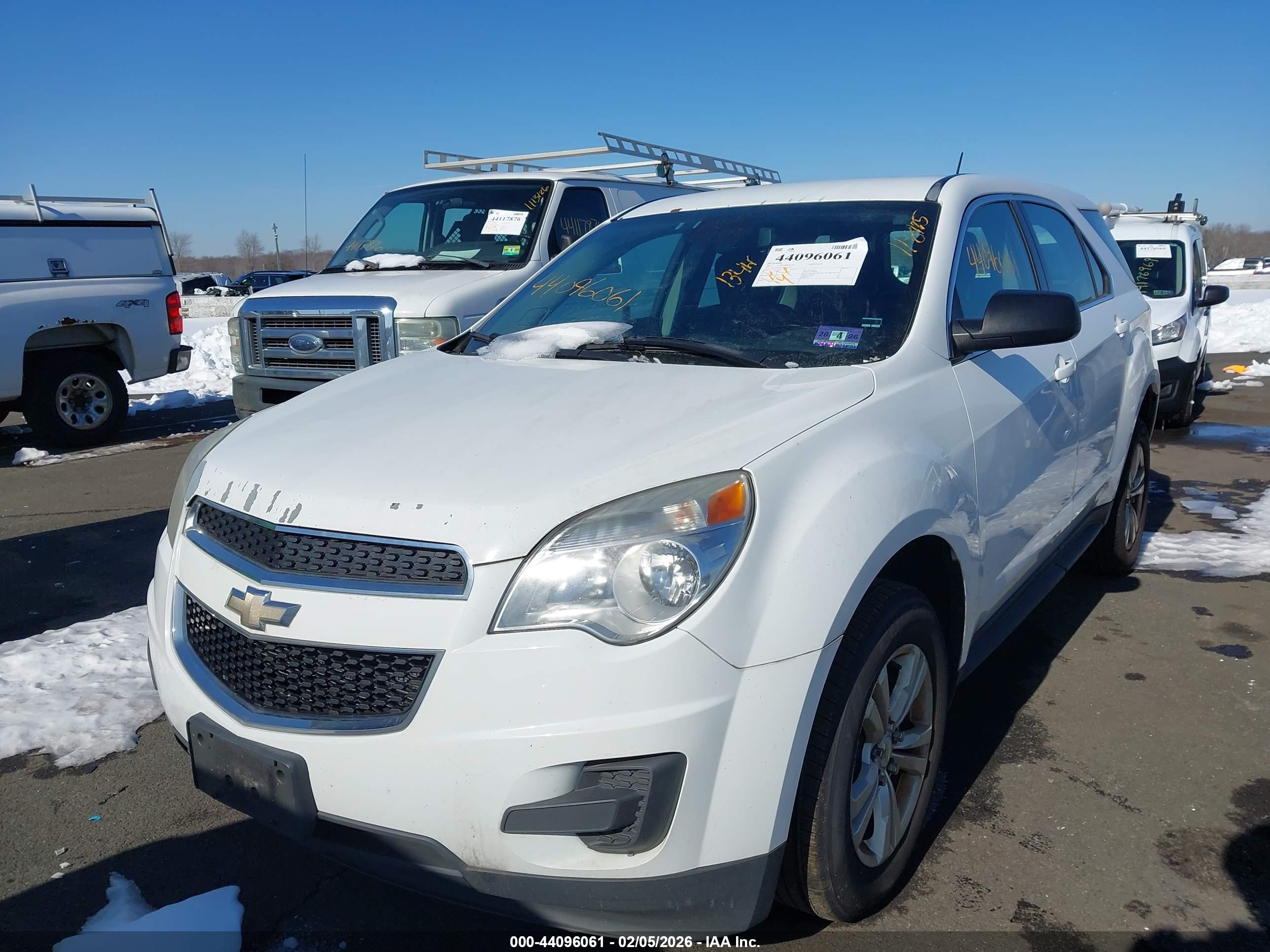CHEVROLET EQUINOX image 2