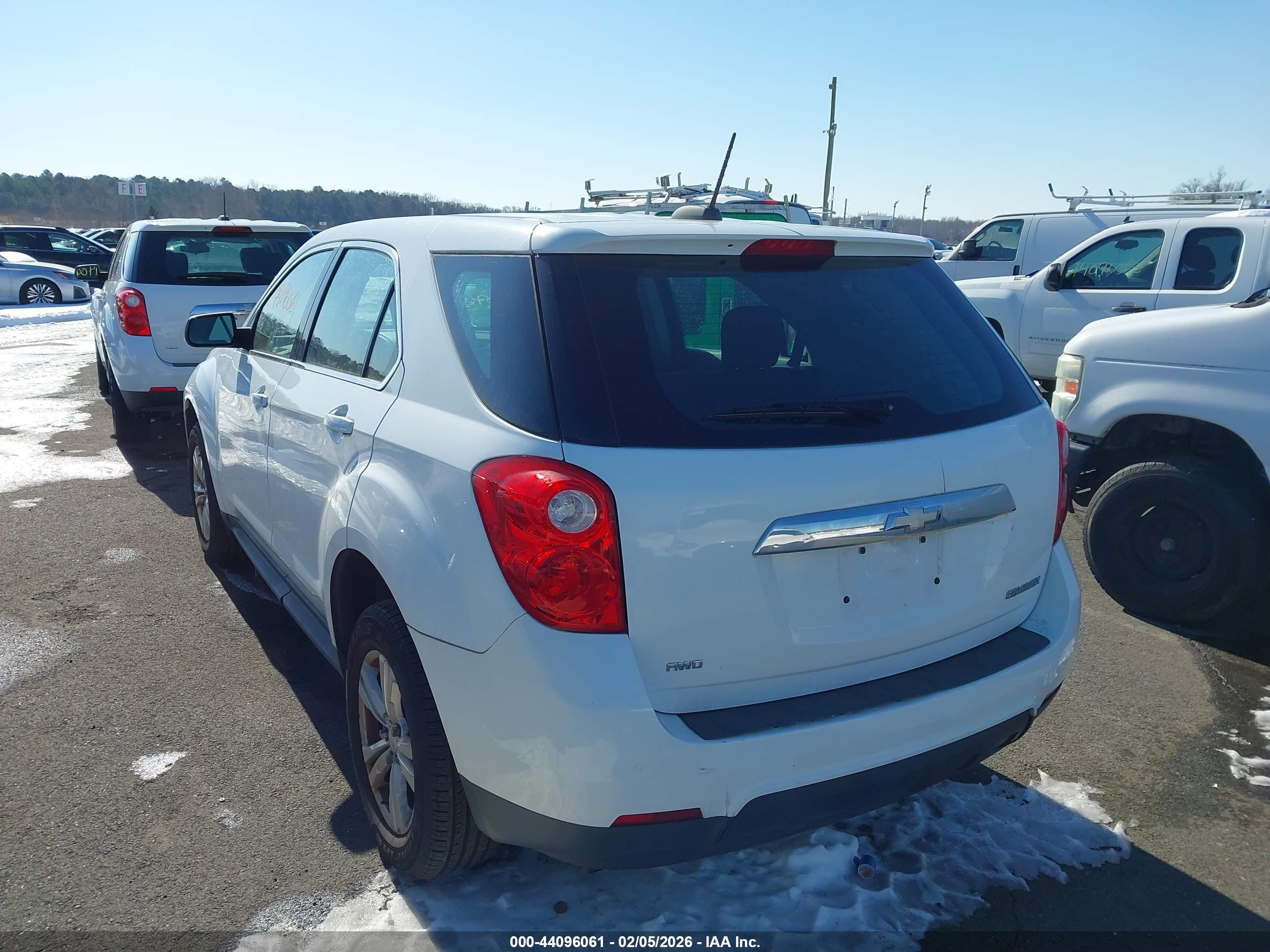 CHEVROLET EQUINOX image 3