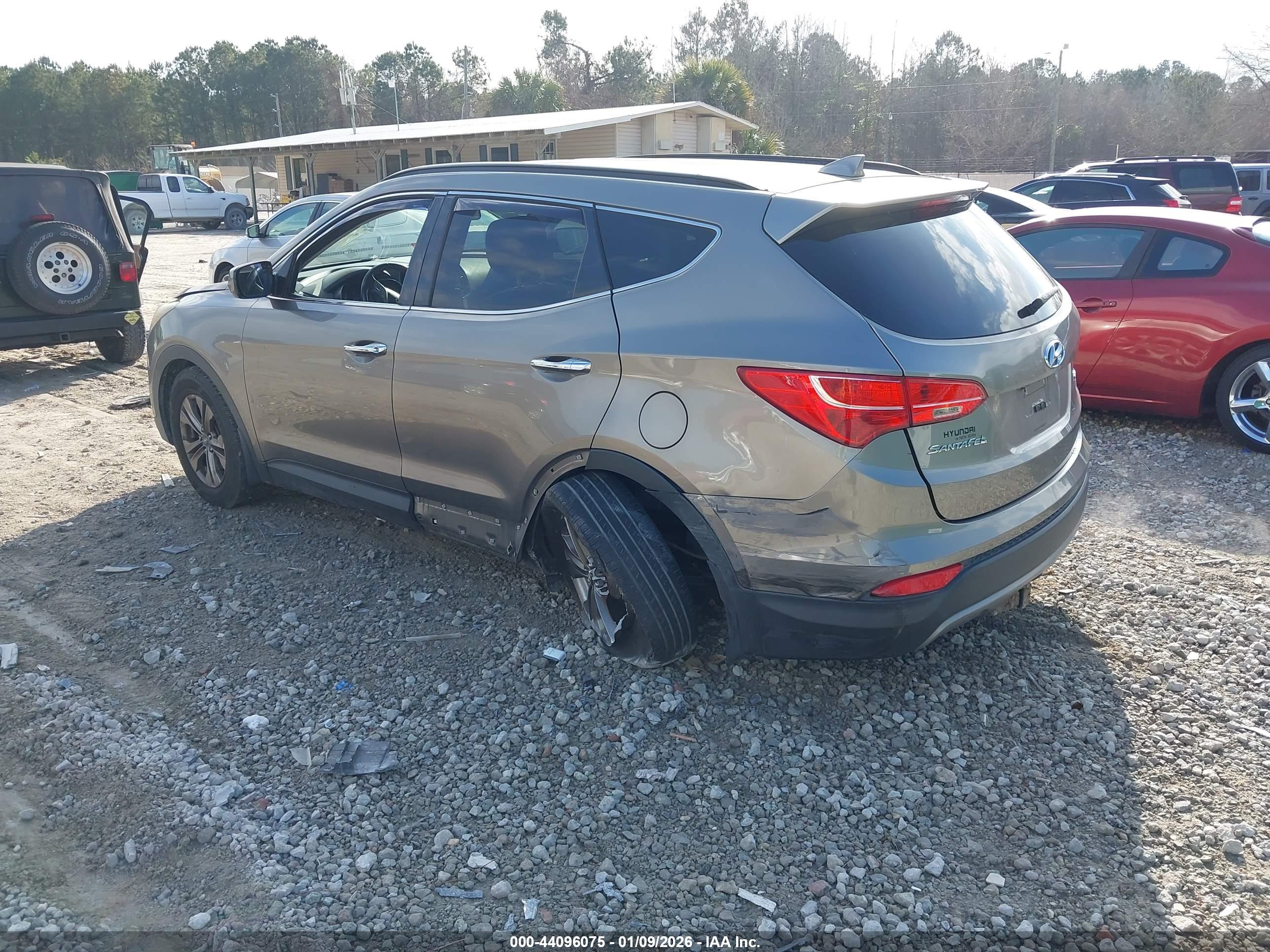 HYUNDAI SANTA image 3