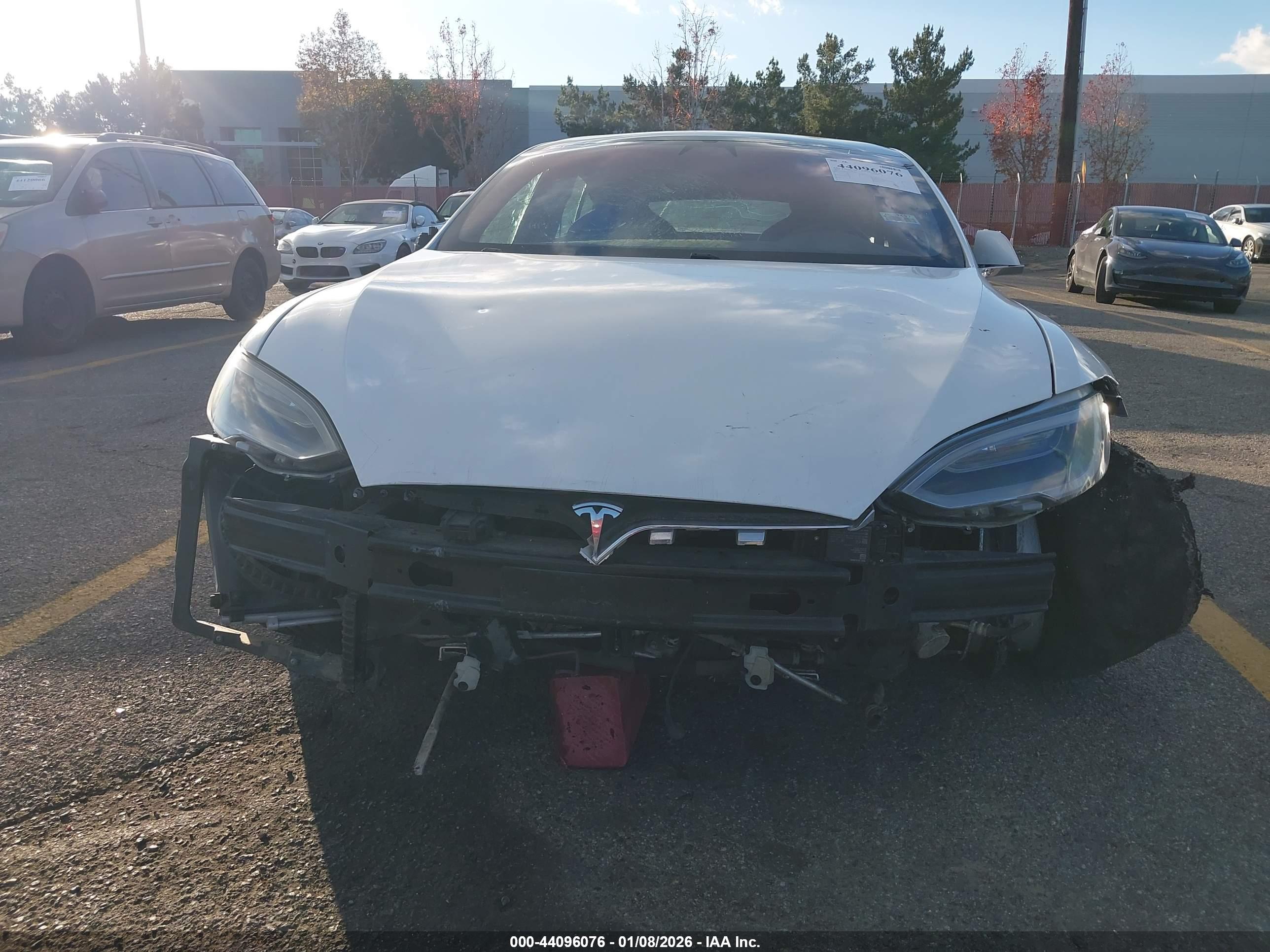 TESLA MODEL image 6